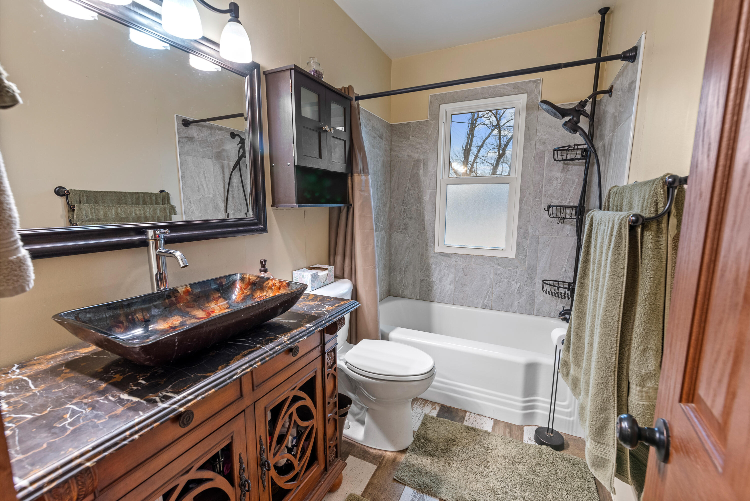 12759 N Shoreland Pkwy