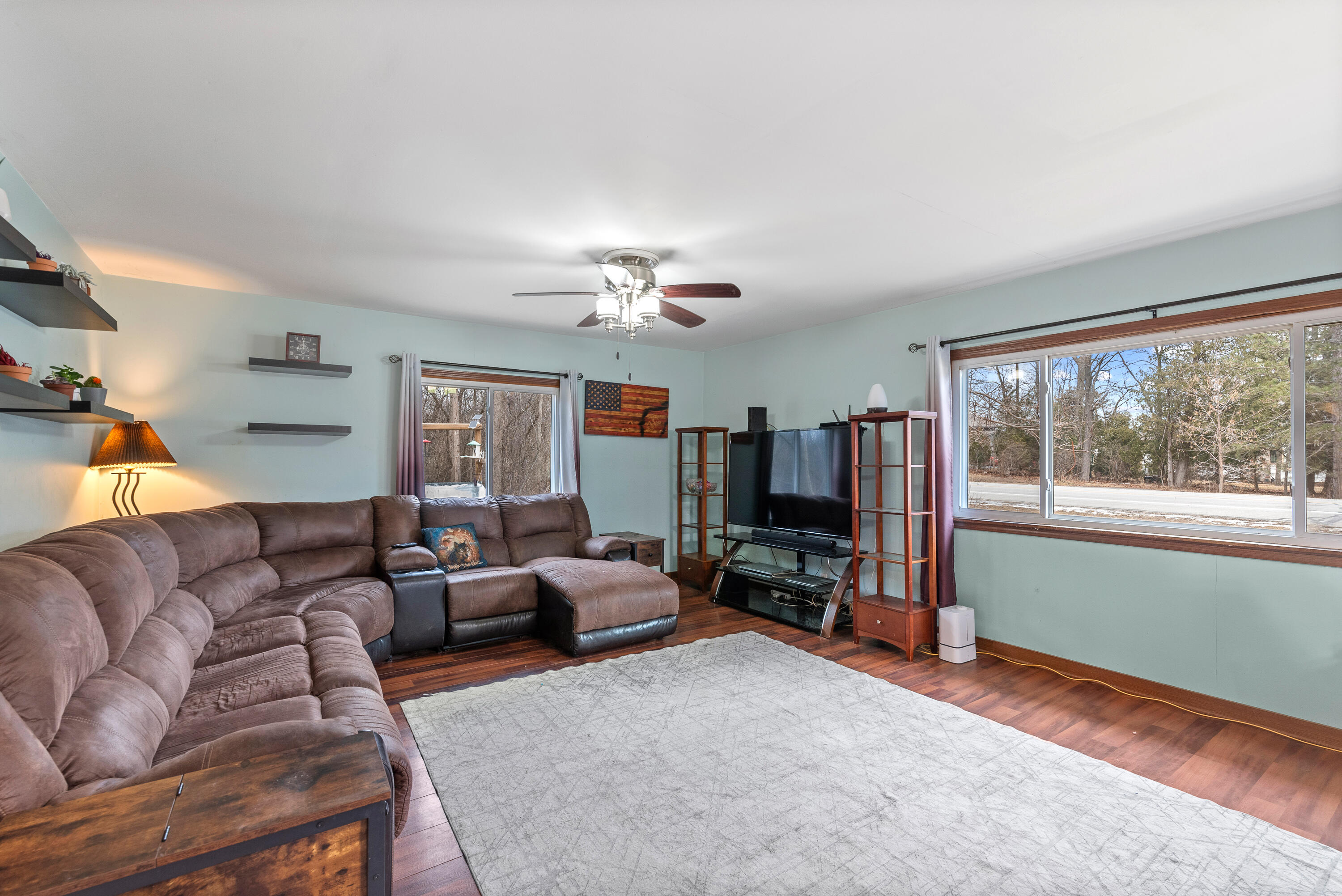 12759 N Shoreland Pkwy