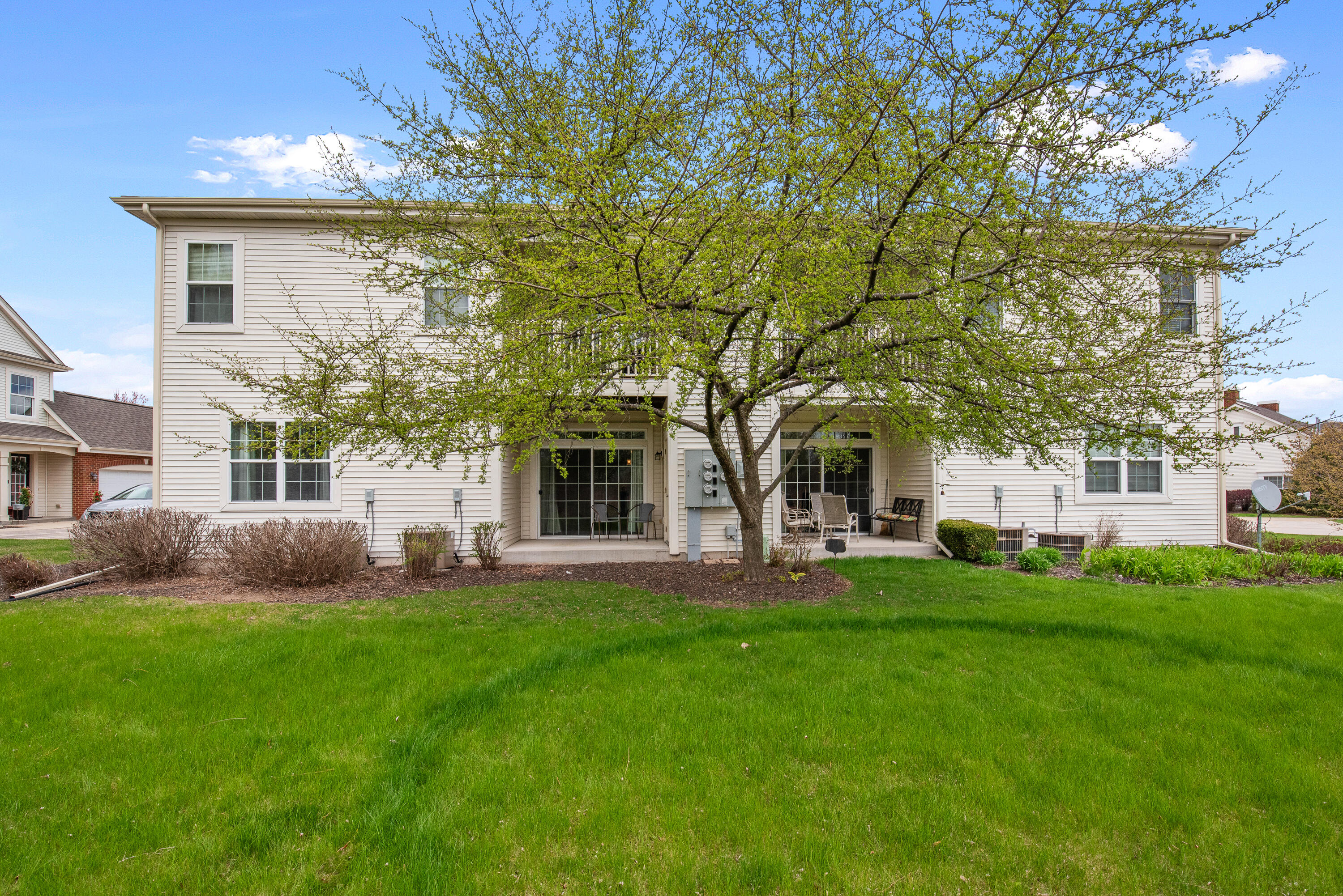 N165W20513 Berry Patch Rd Unit: 1002