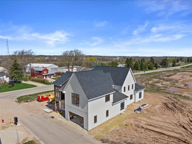 498 Bastle Wynd -