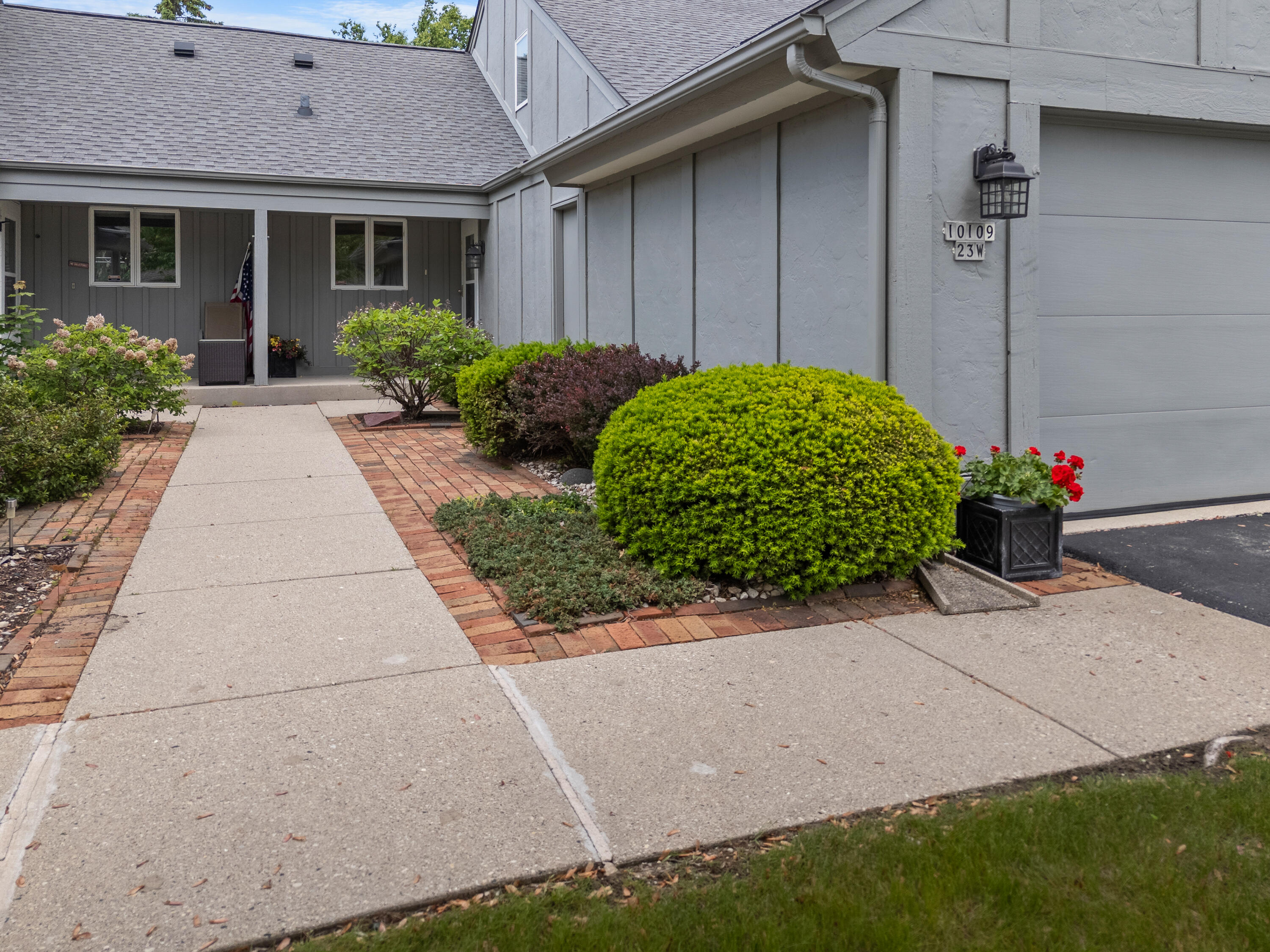 10109 N Gettysburg Ct