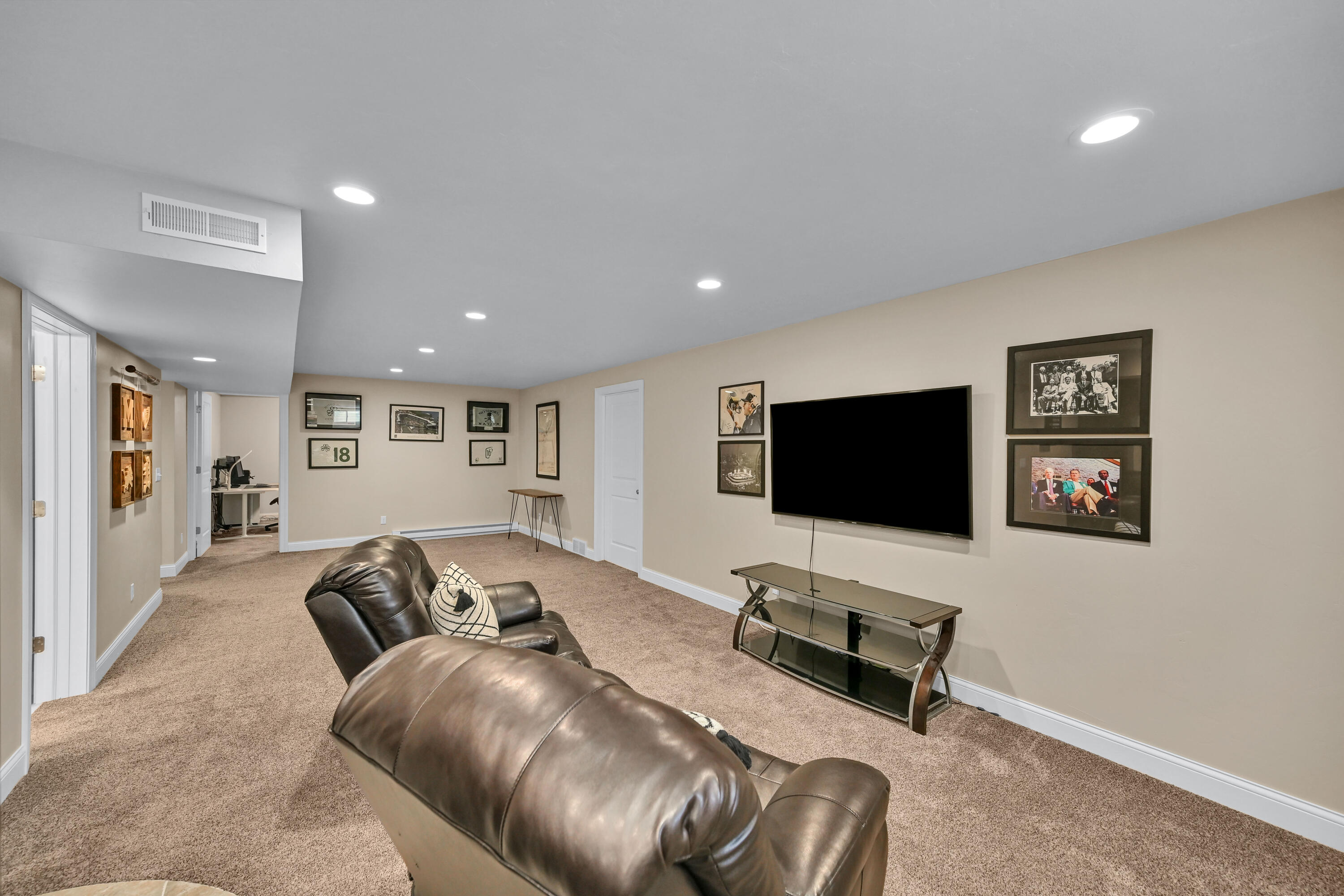 1166 Waterstone Dr