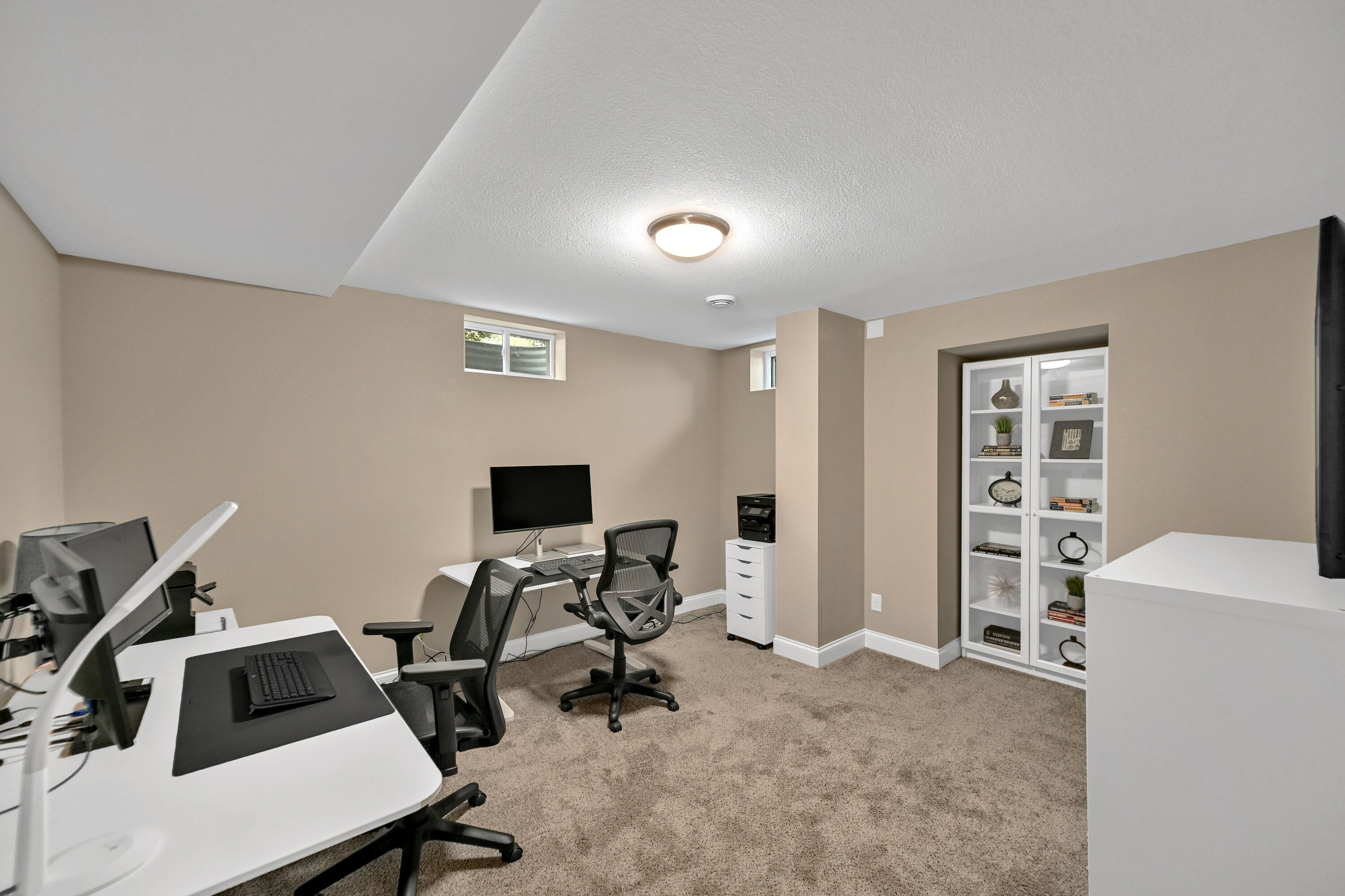 1166 Waterstone Dr