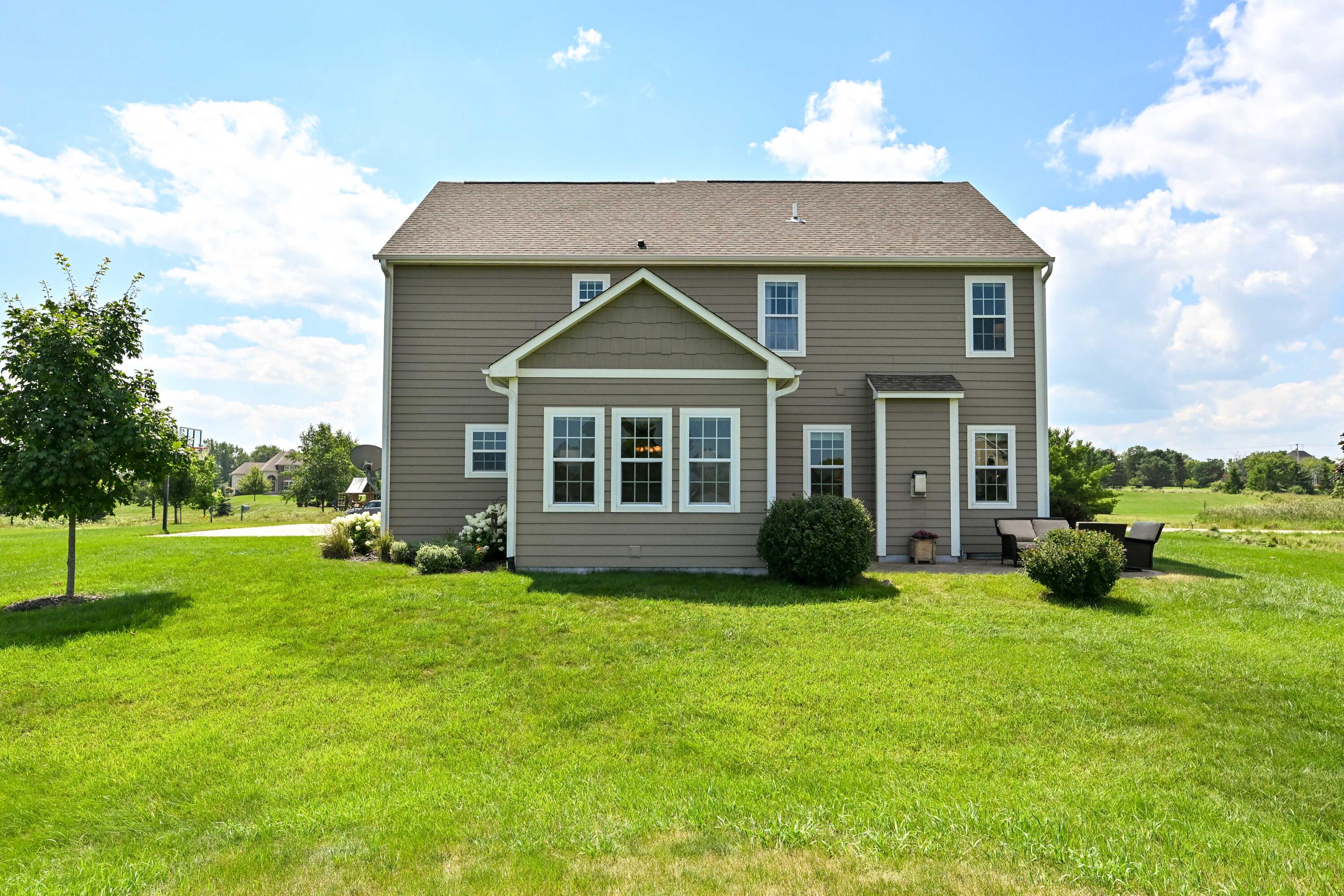 1166 Waterstone Dr