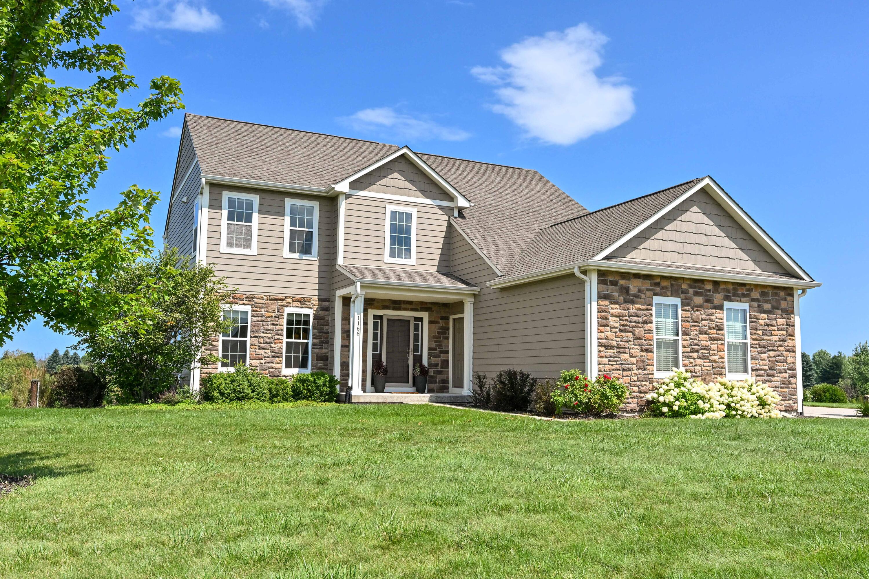1166 Waterstone Dr