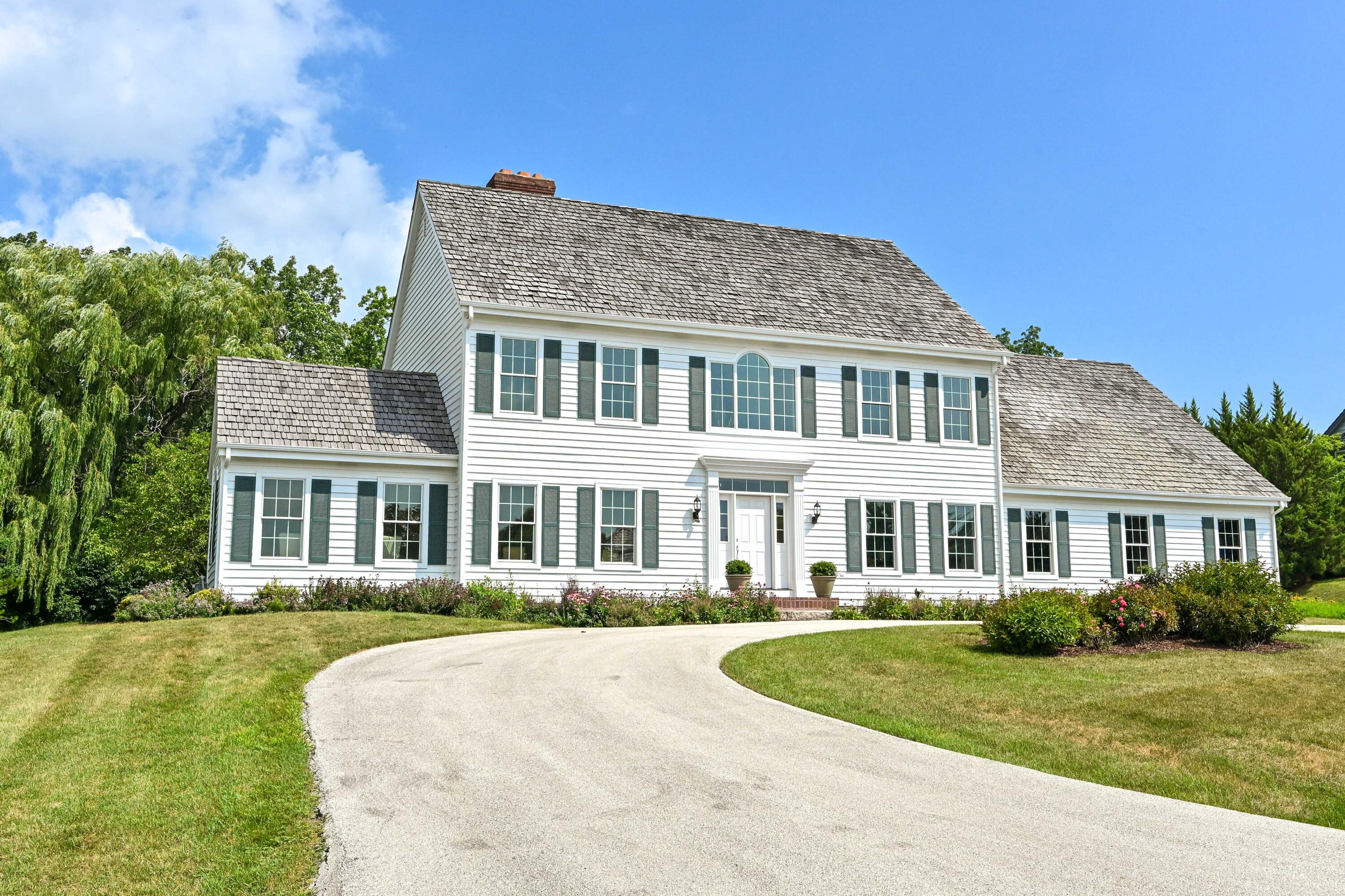 200 E Ravine Dr