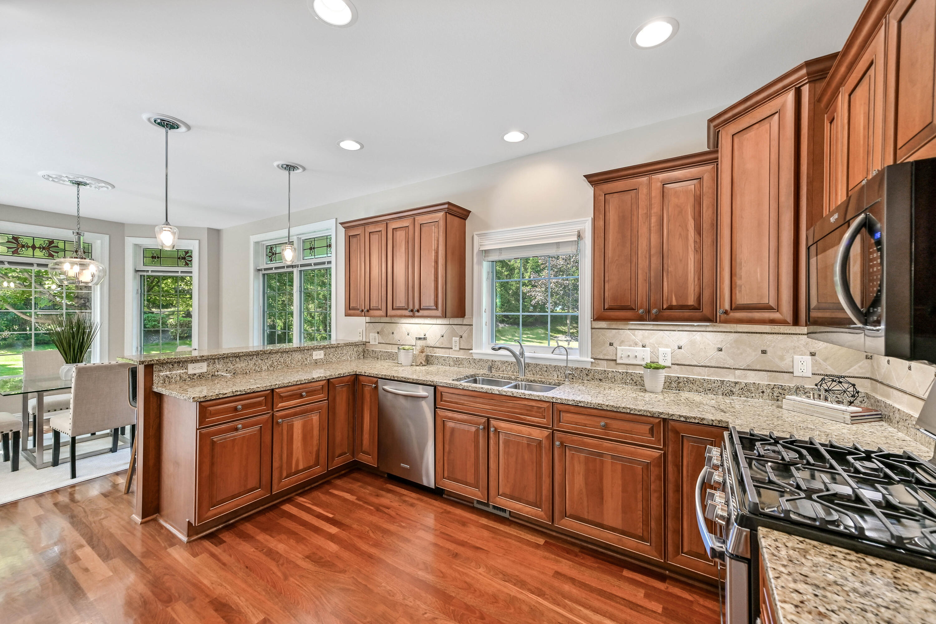 7575 N Heron Pond Dr