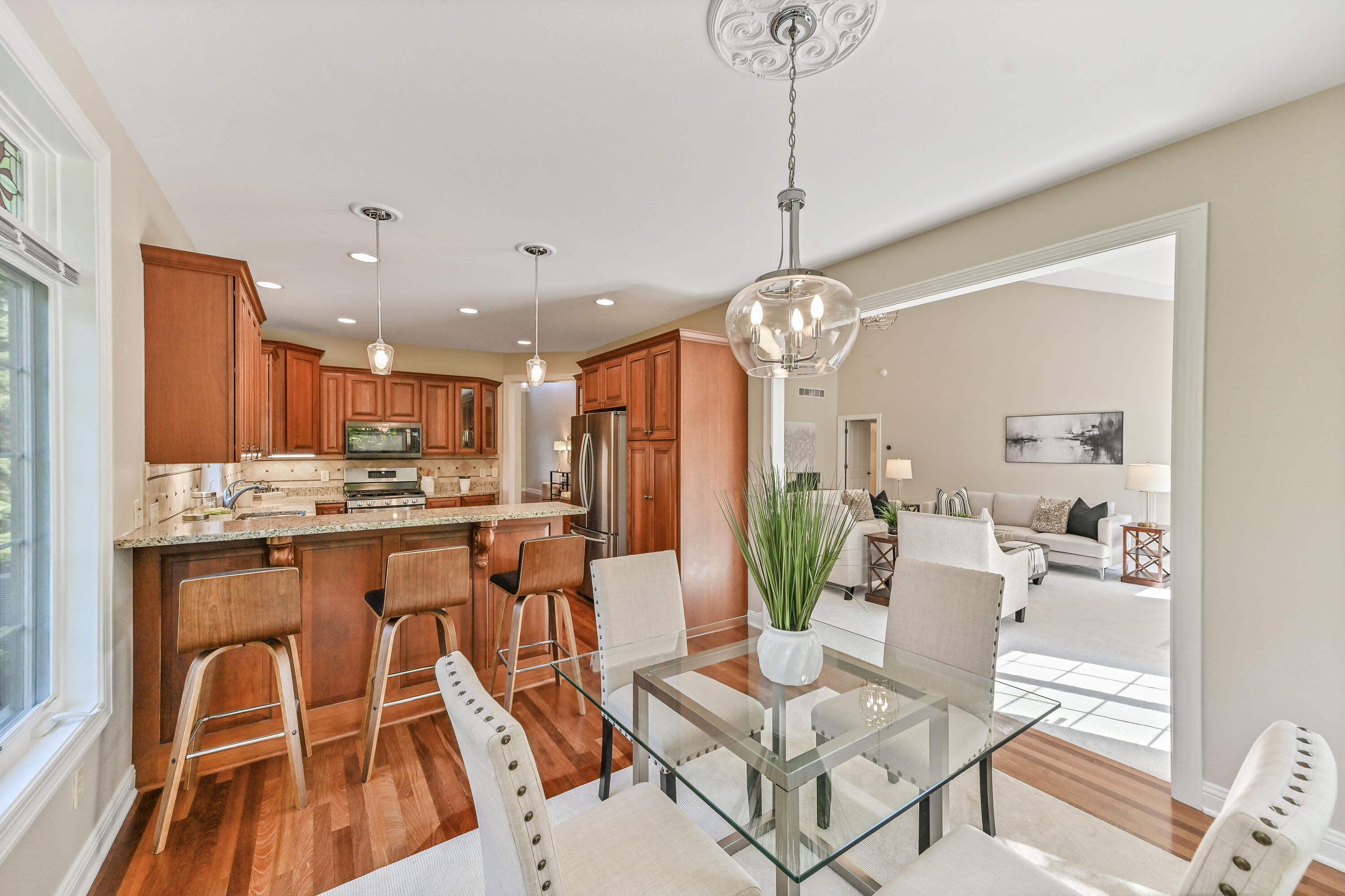 7575 N Heron Pond Dr