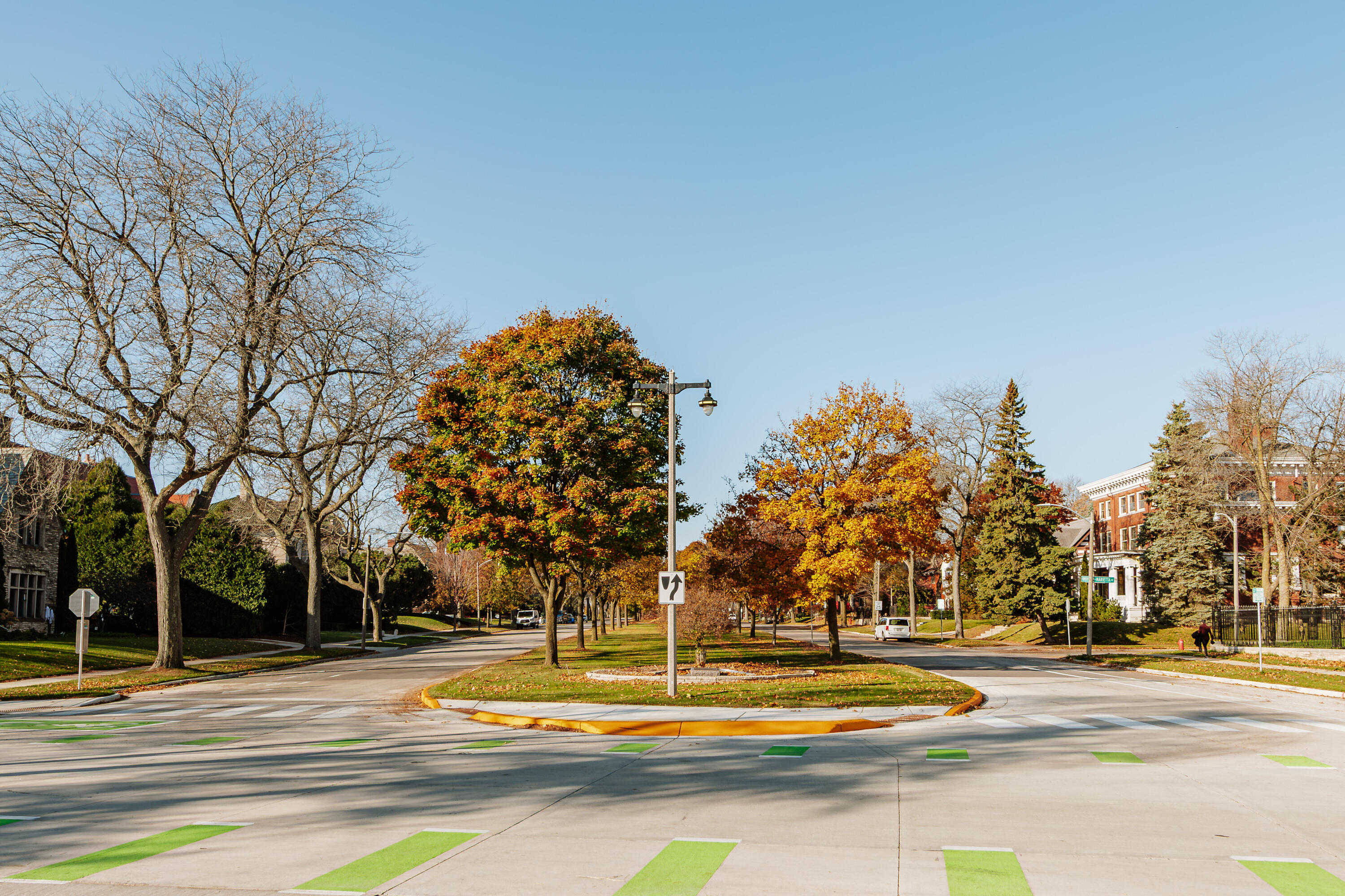 3123 N Marietta Ave Unit: #1