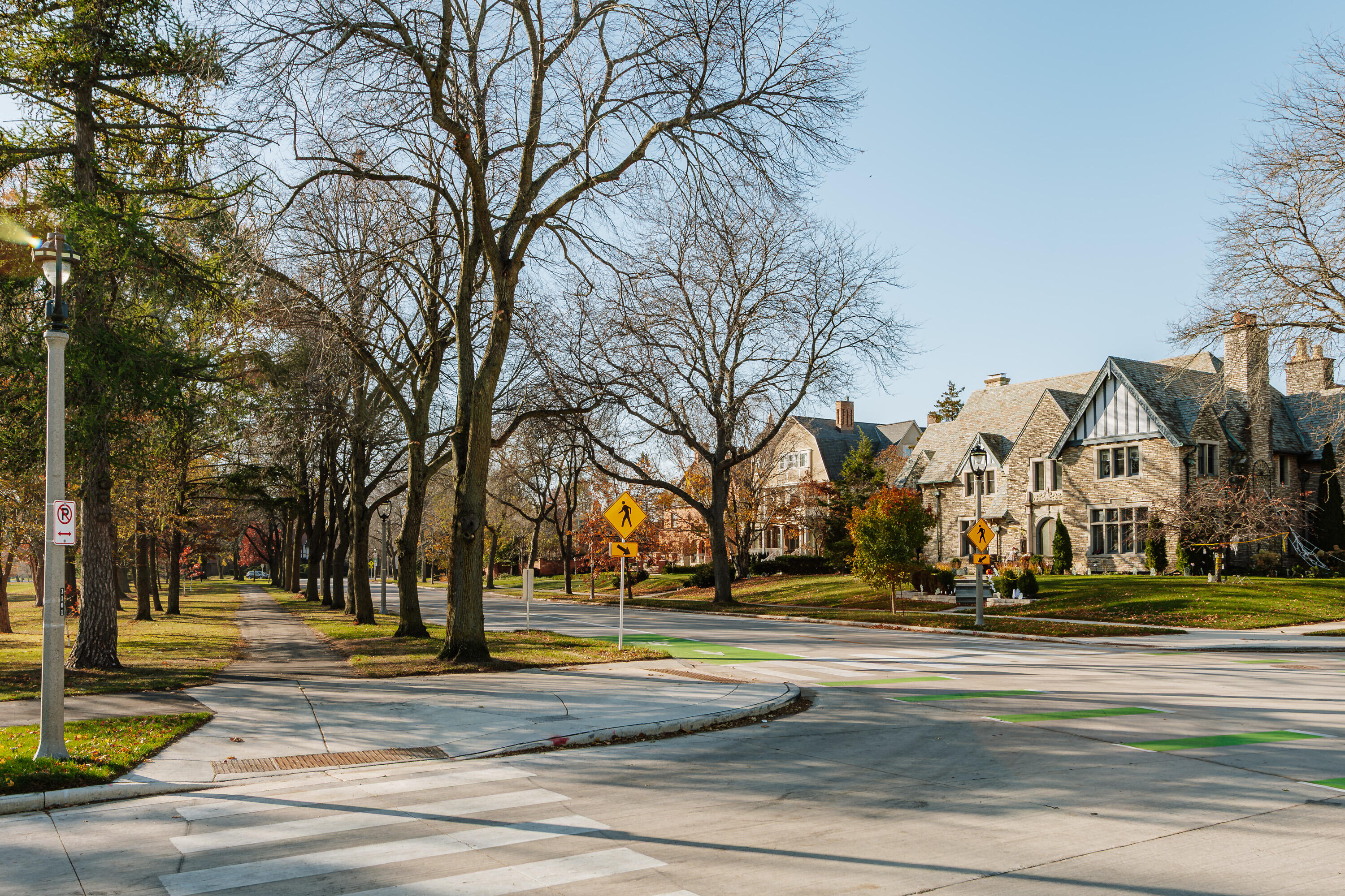 3123 N Marietta Ave Unit: #1