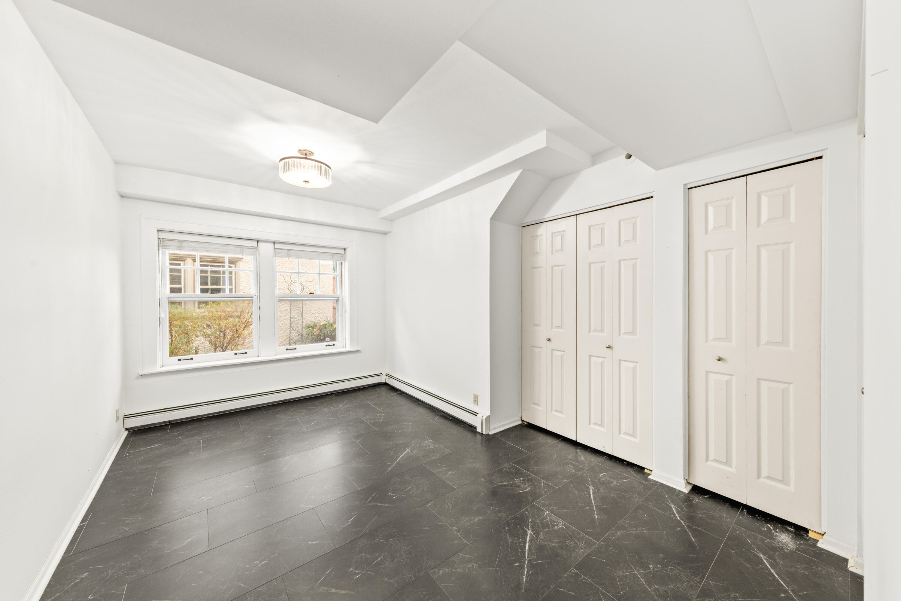 3123 N Marietta Ave Unit: #1