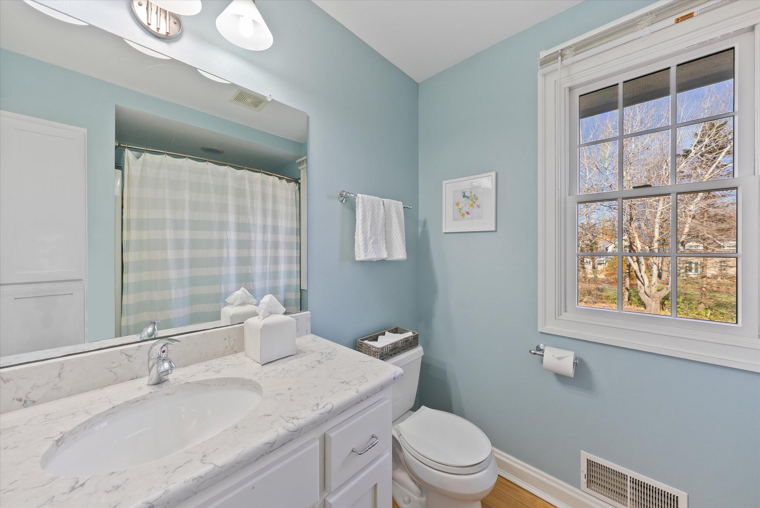 N42W7352 West Pointe Ct