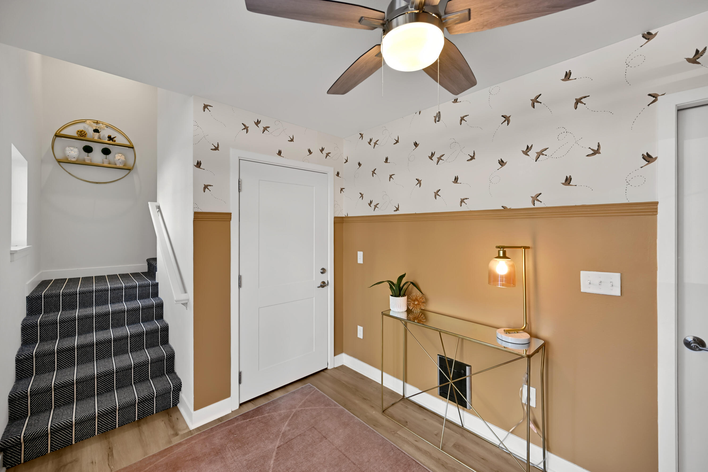 307 E Pier St