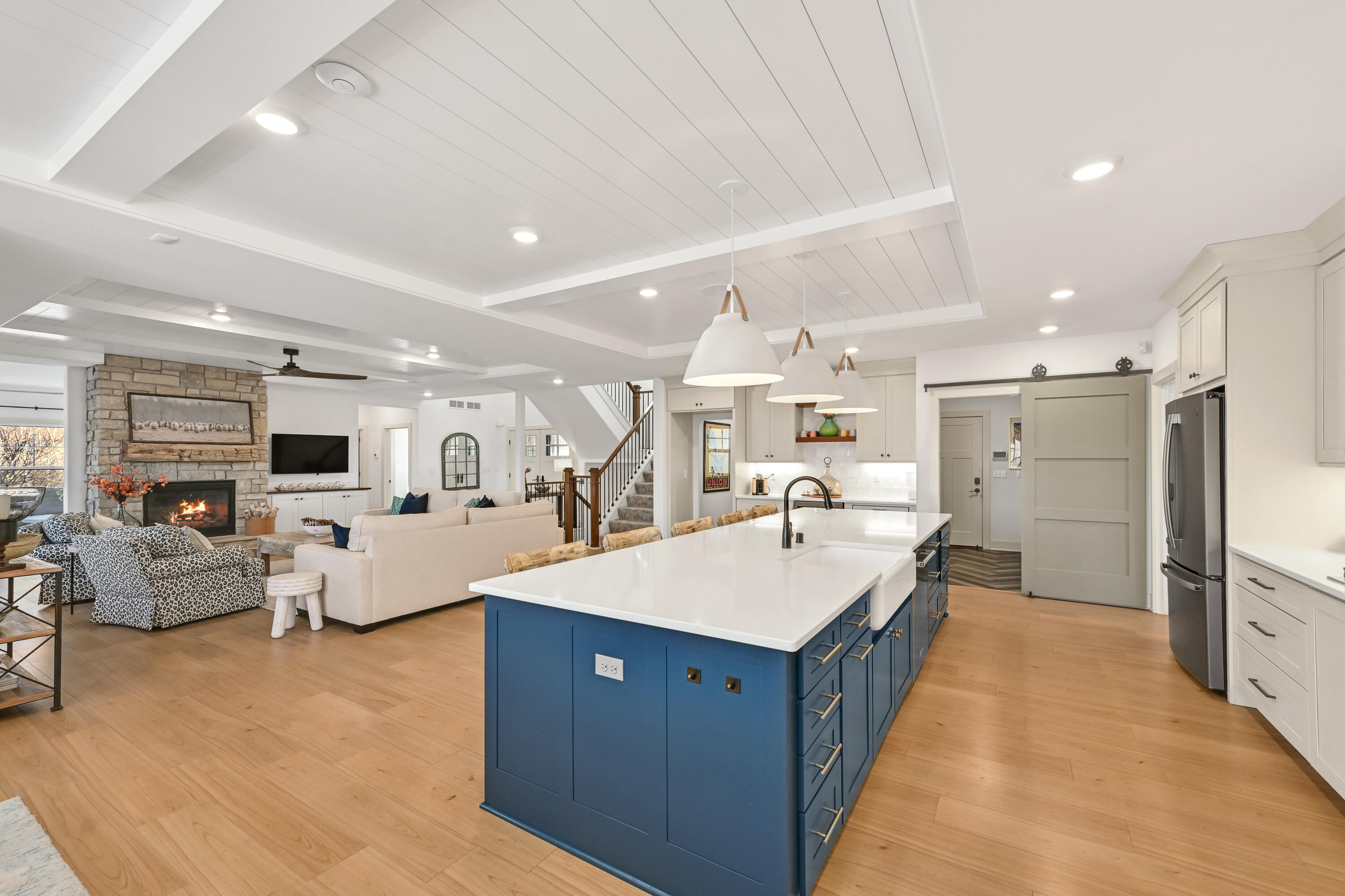 6850 W River Birch Dr