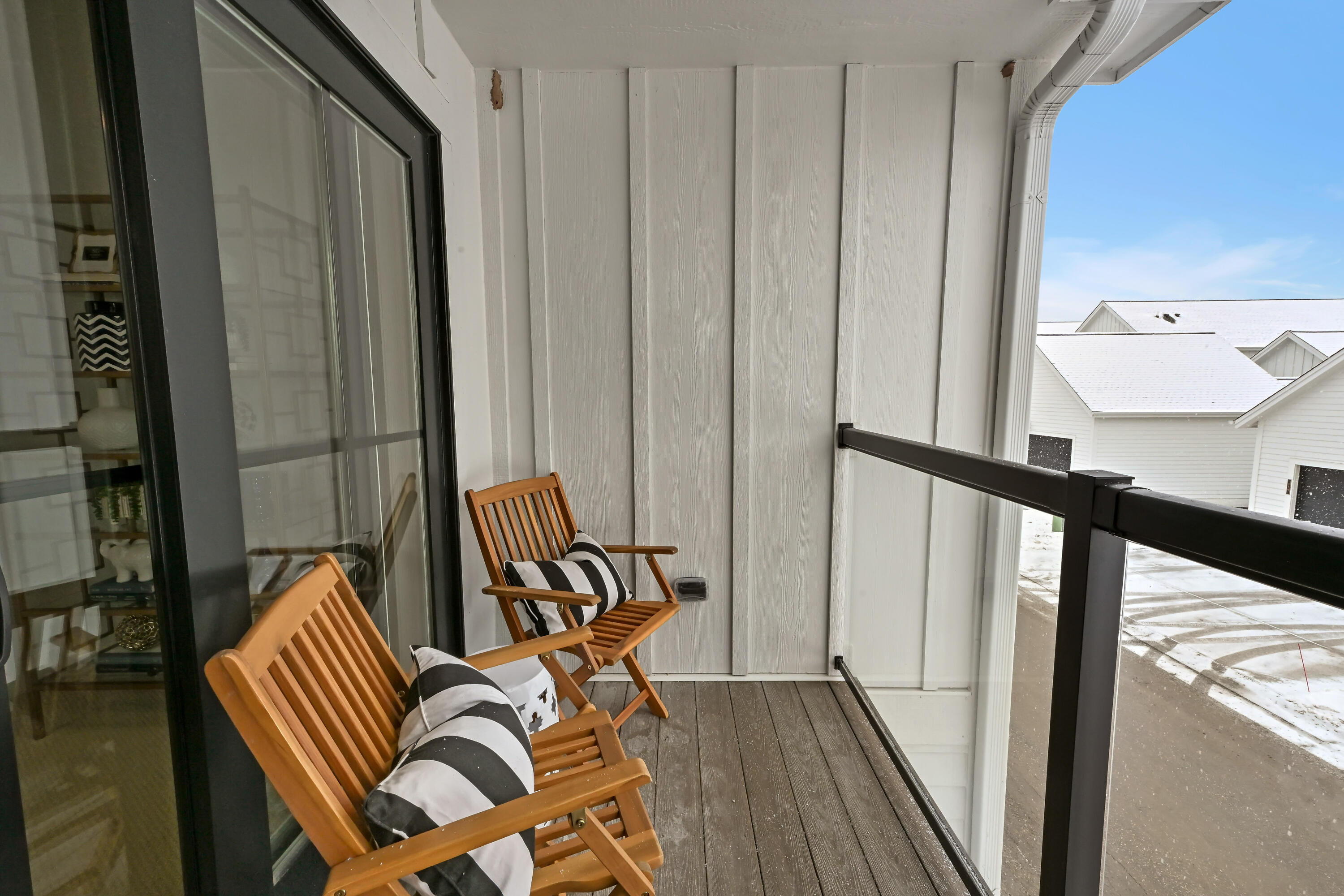 496 Bastle Wynd - Unit: 9