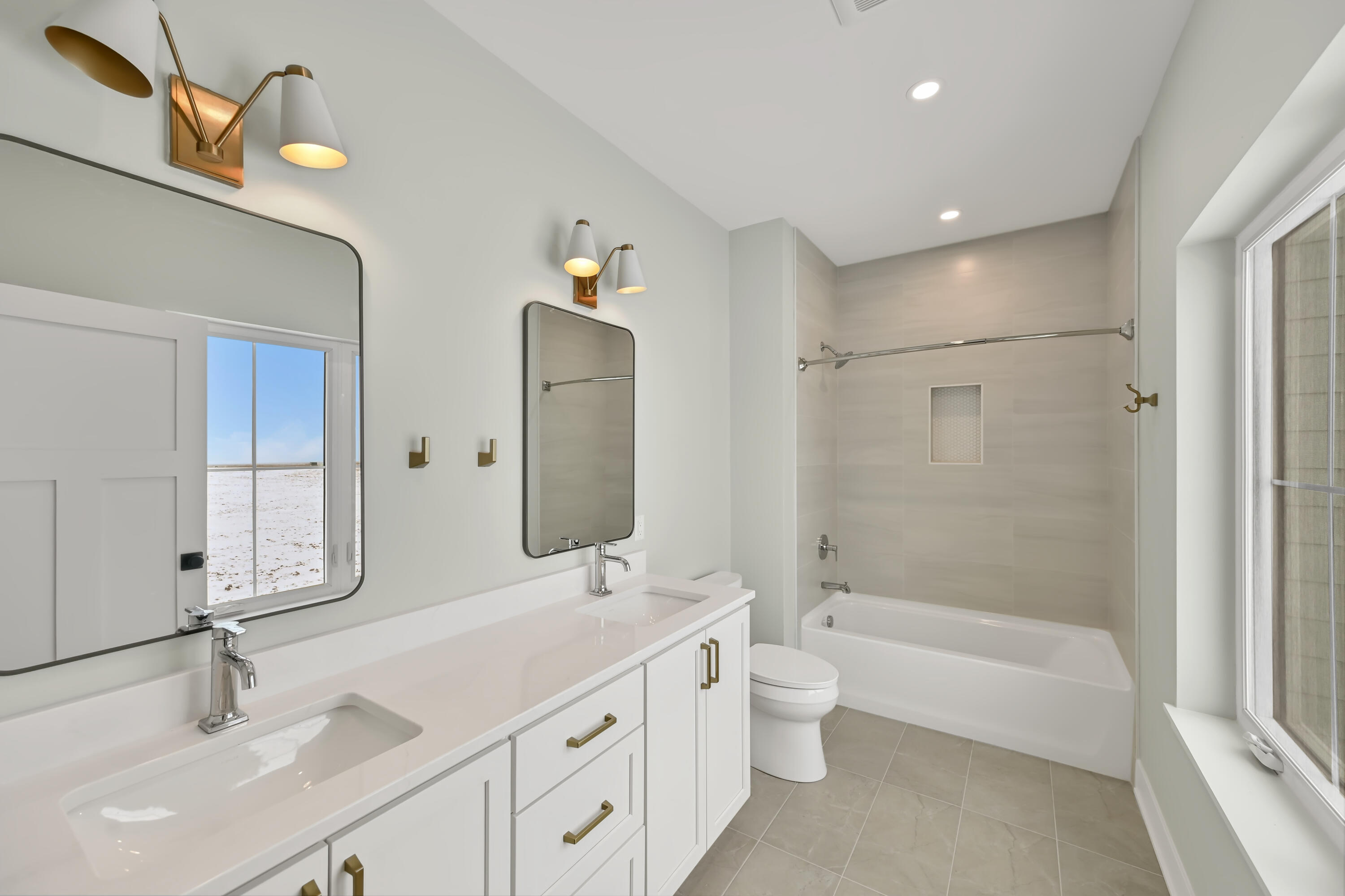 498 Bastle Wynd - Unit: 10