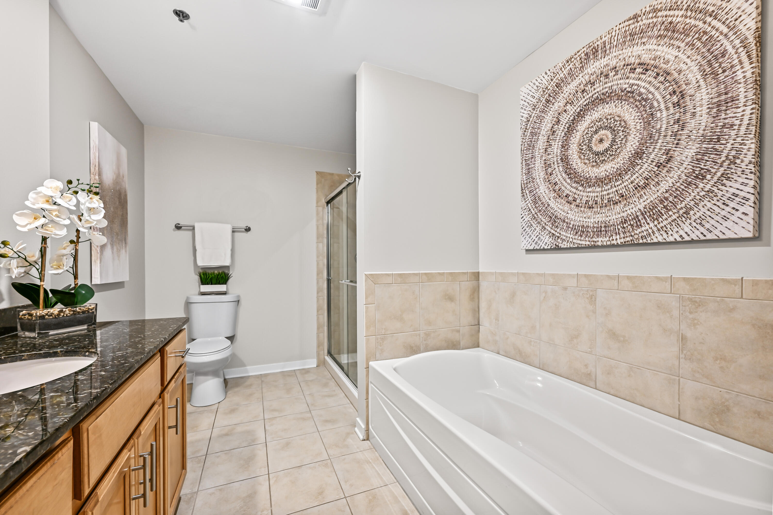 102 N Water St Unit: 511