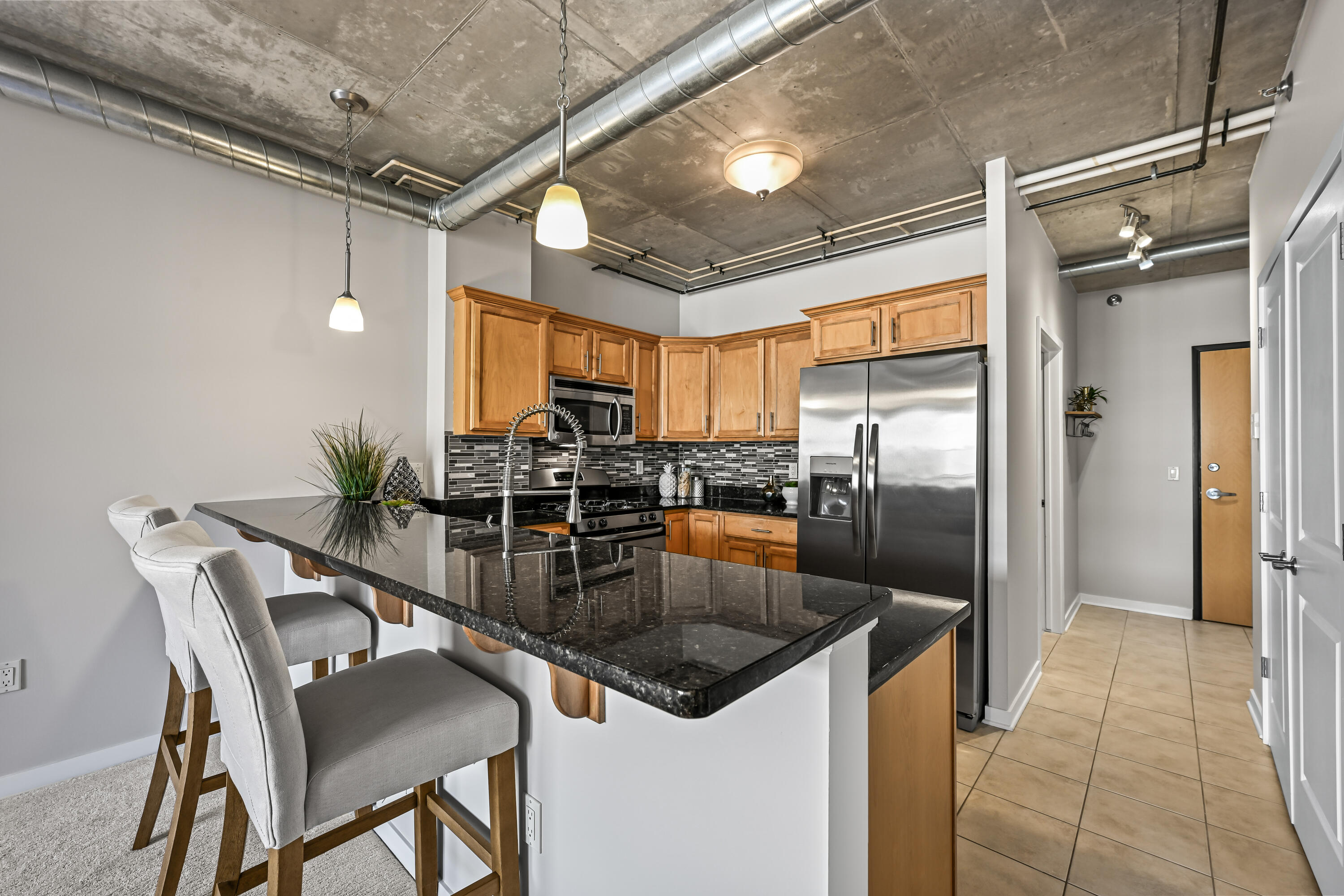 102 N Water St Unit: 511