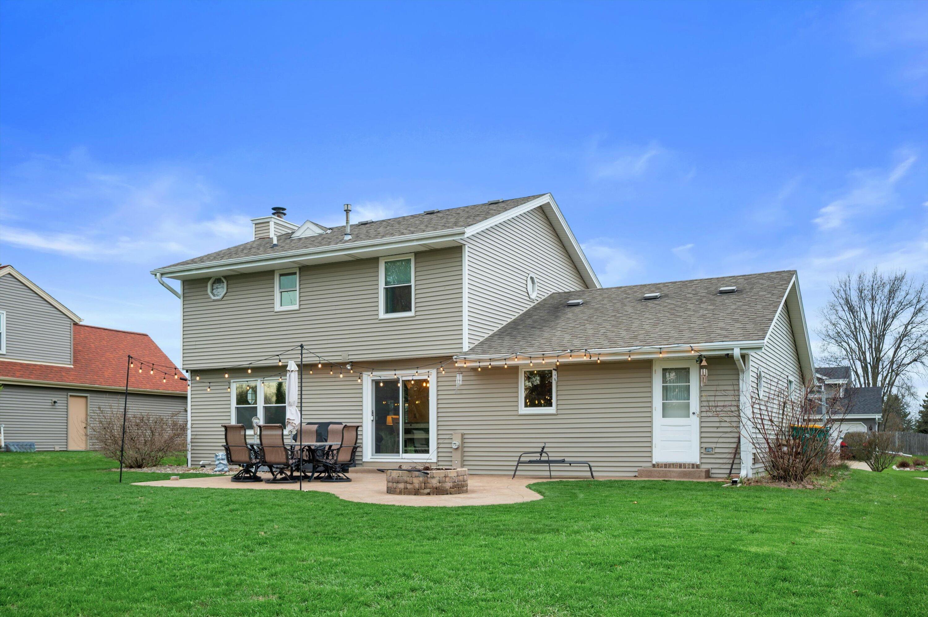 W162N10528 Auburn Ln