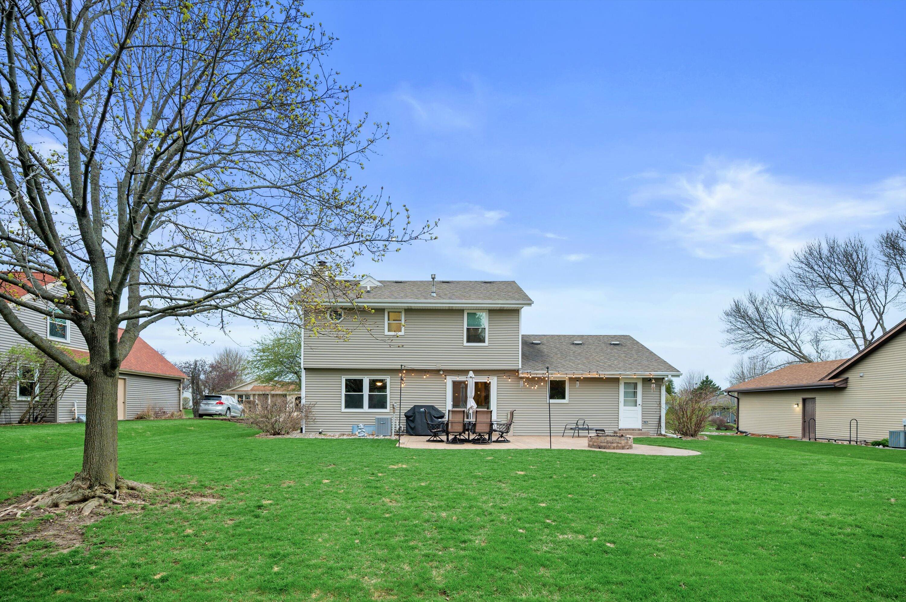 W162N10528 Auburn Ln