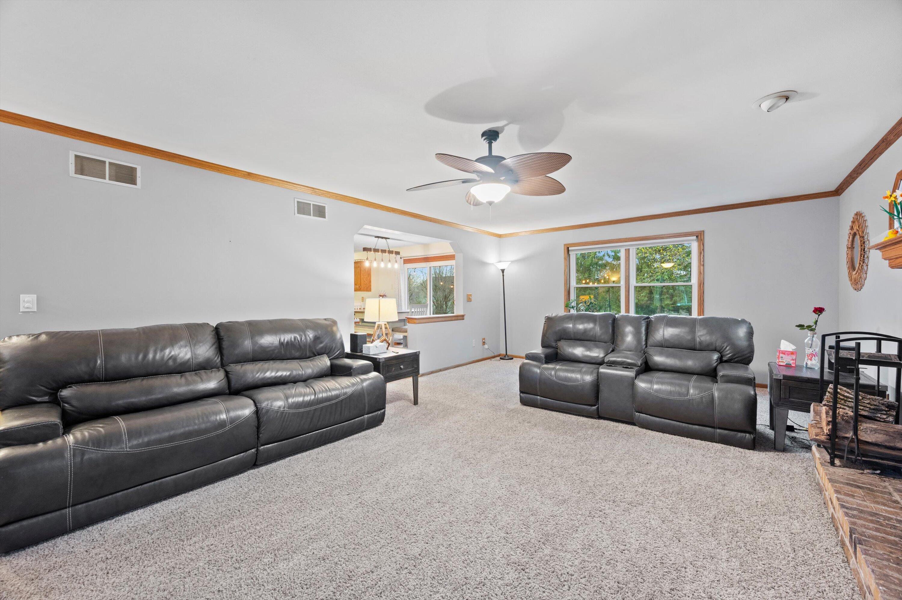 W162N10528 Auburn Ln