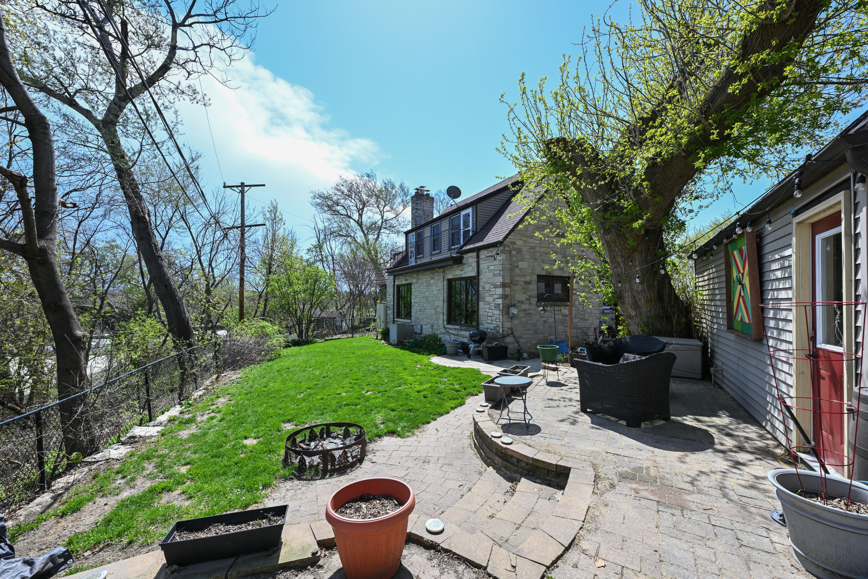 5418 W Notre Dame Ct