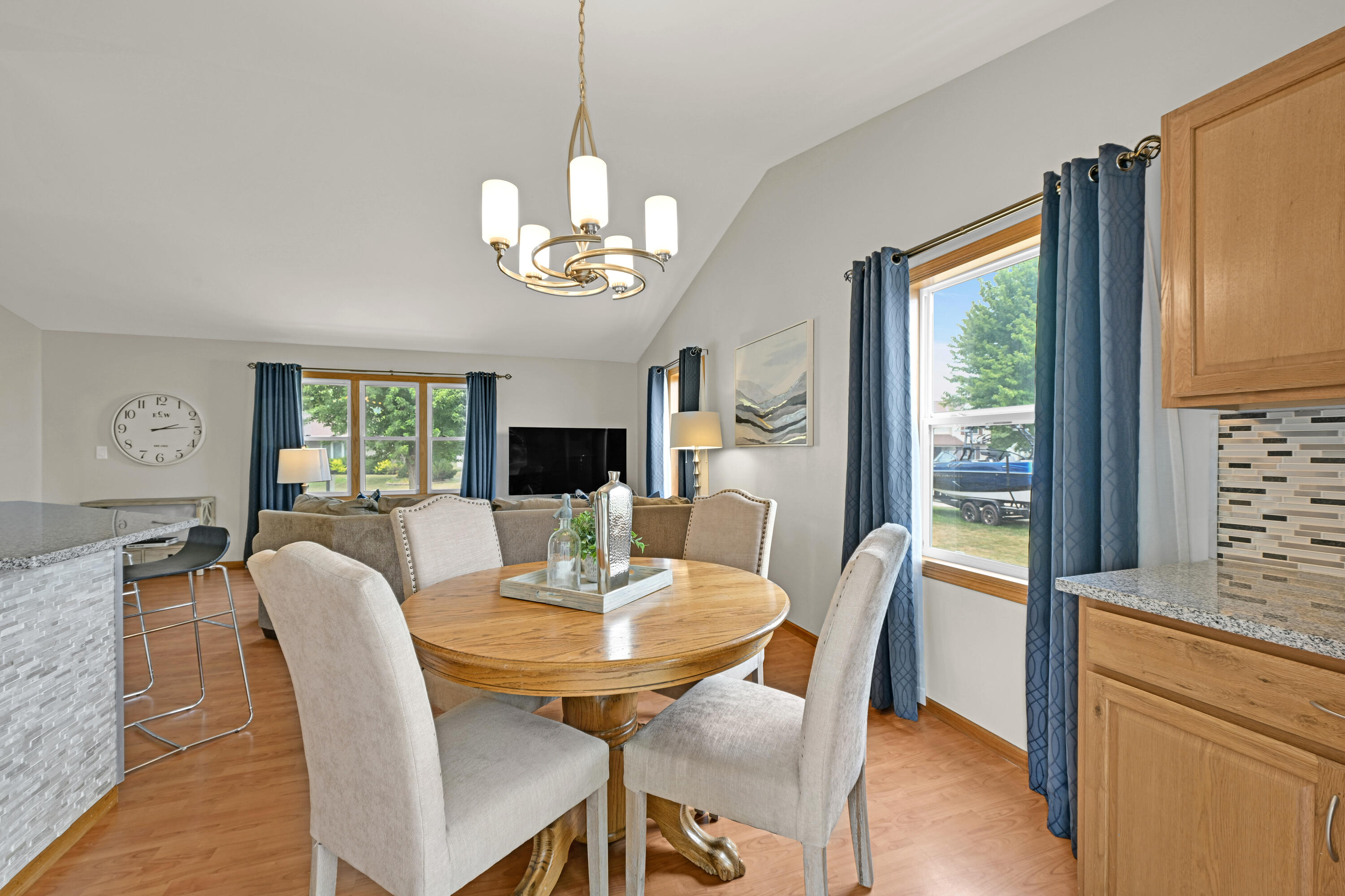 4177 W Amberidge Dr