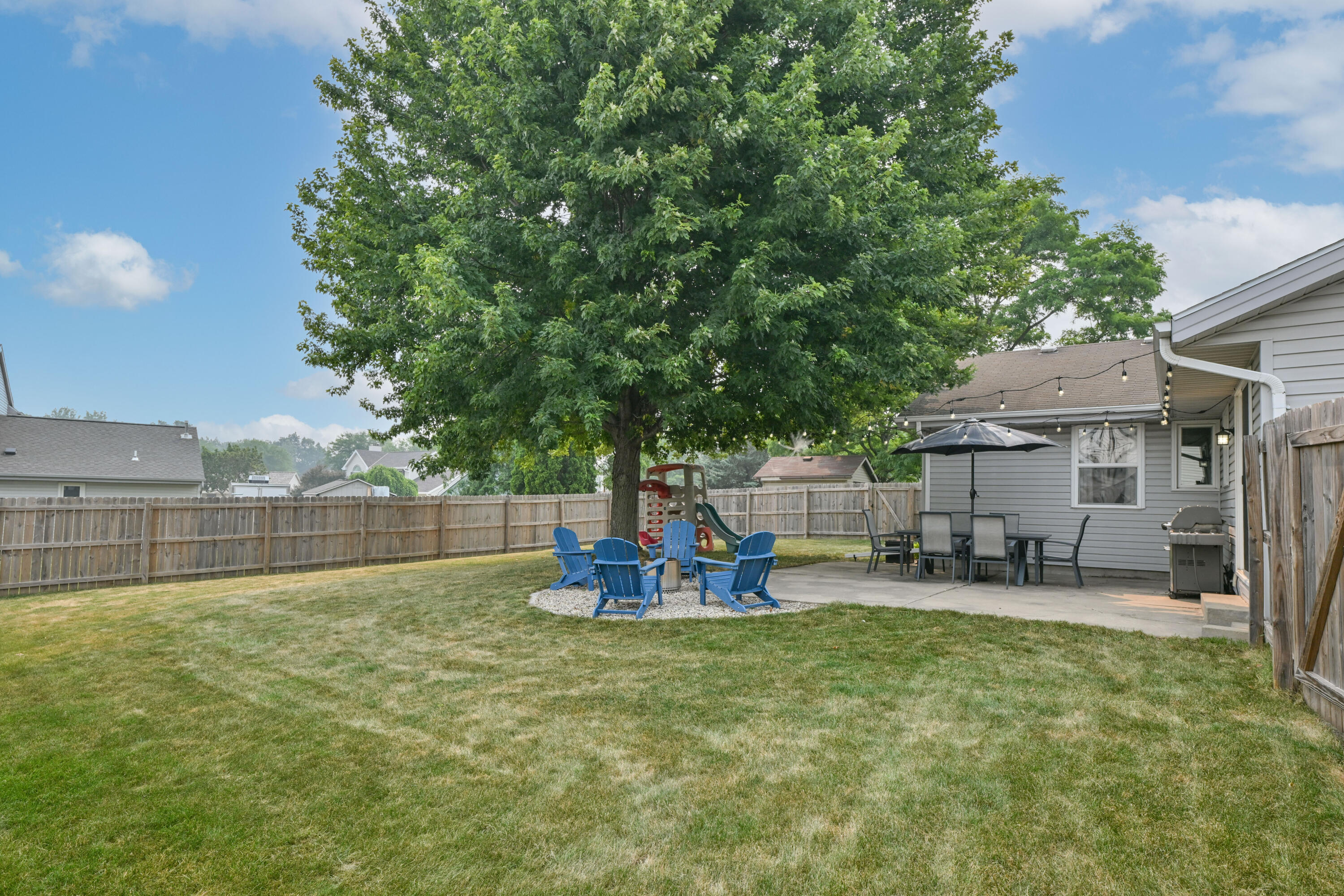 4177 W Amberidge Dr