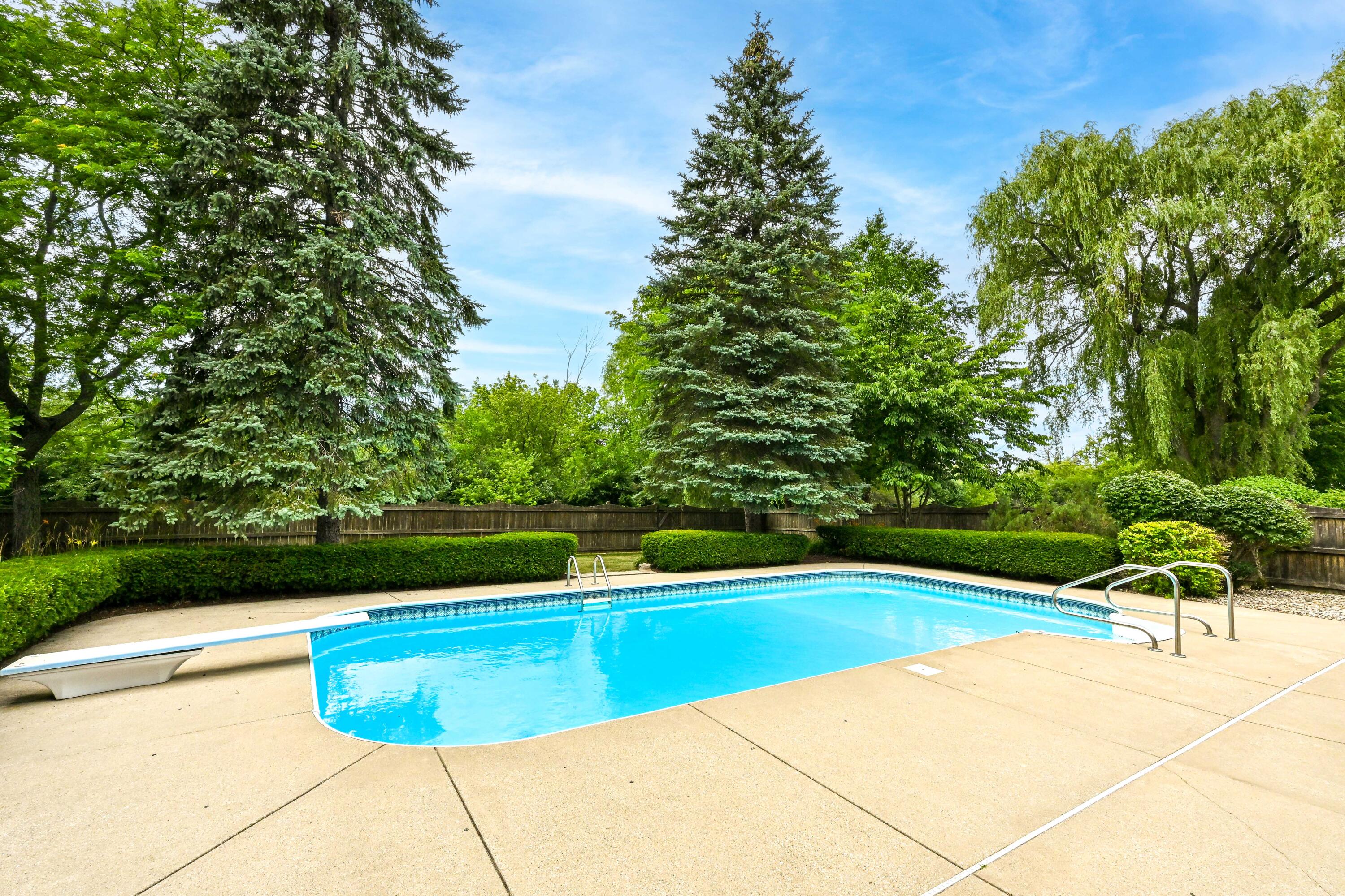 11115 N Wyngate Trce