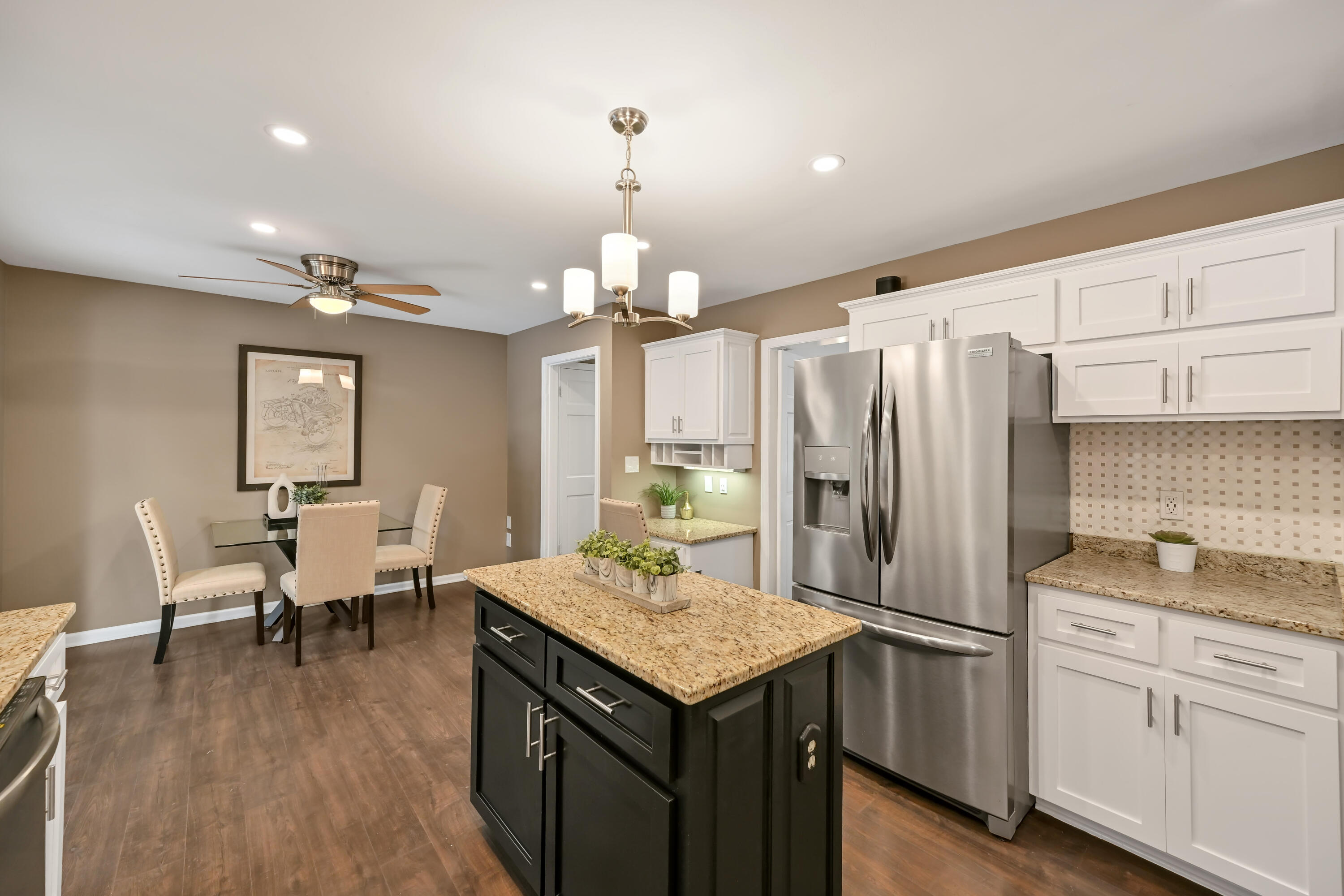11115 N Wyngate Trce