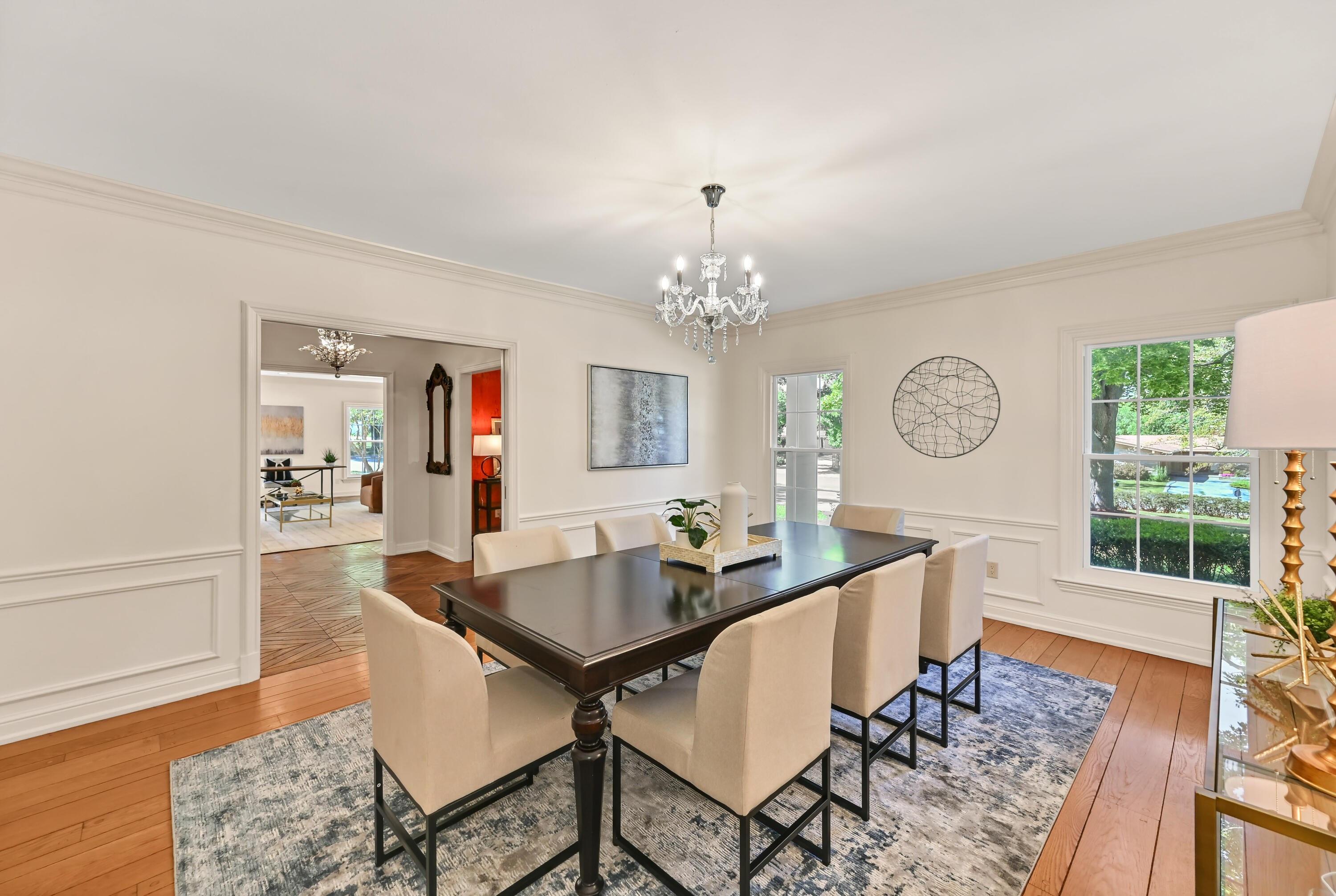 229 W Indian Creek Ct
