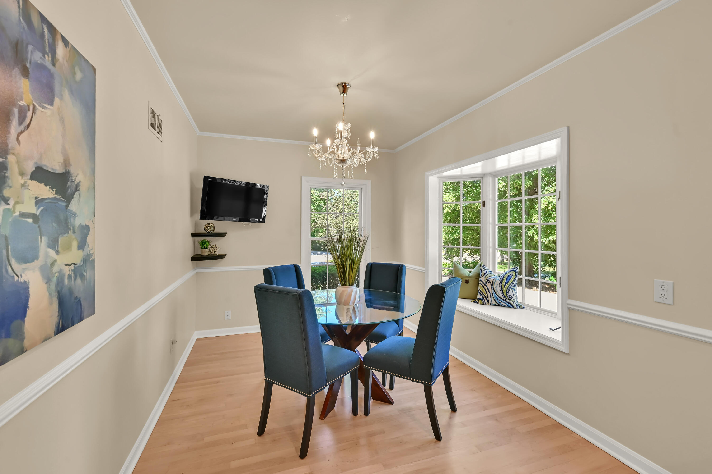 229 W Indian Creek Ct