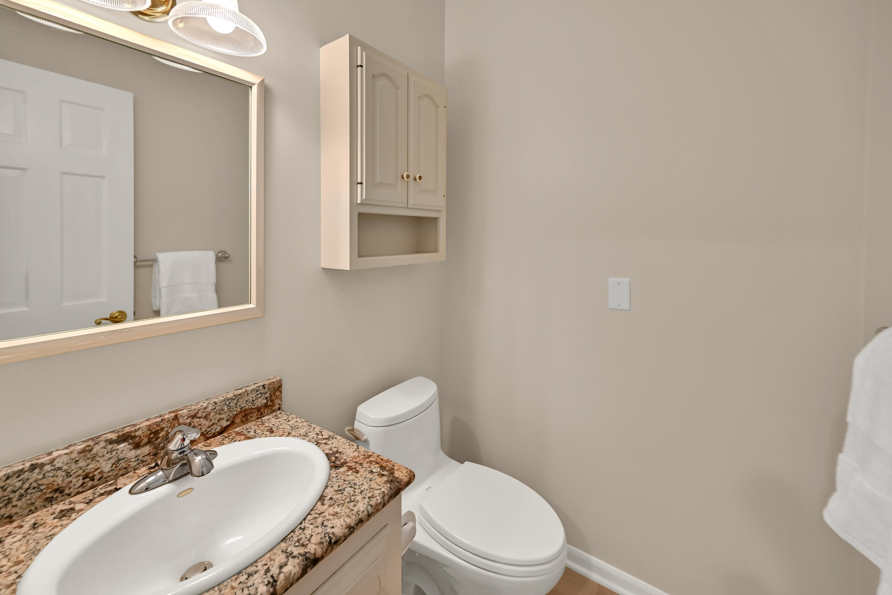 229 W Indian Creek Ct