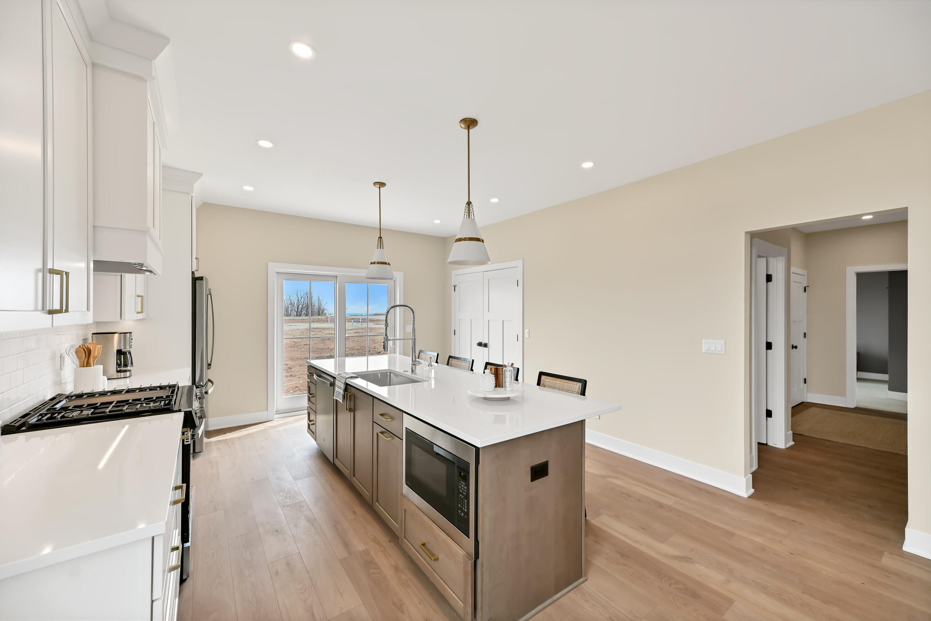 498 Bastle Wynd -, 10