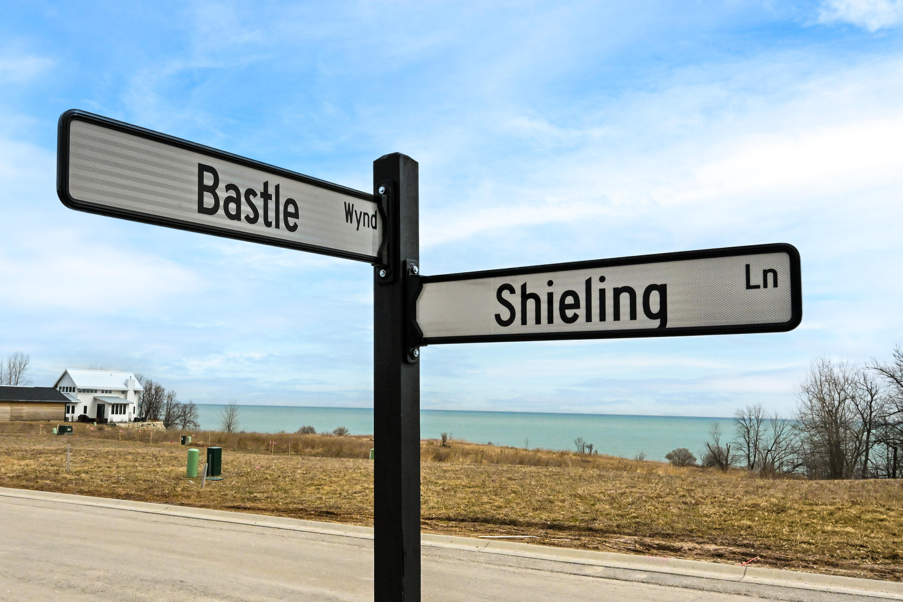 498 Bastle Wynd -, 10
