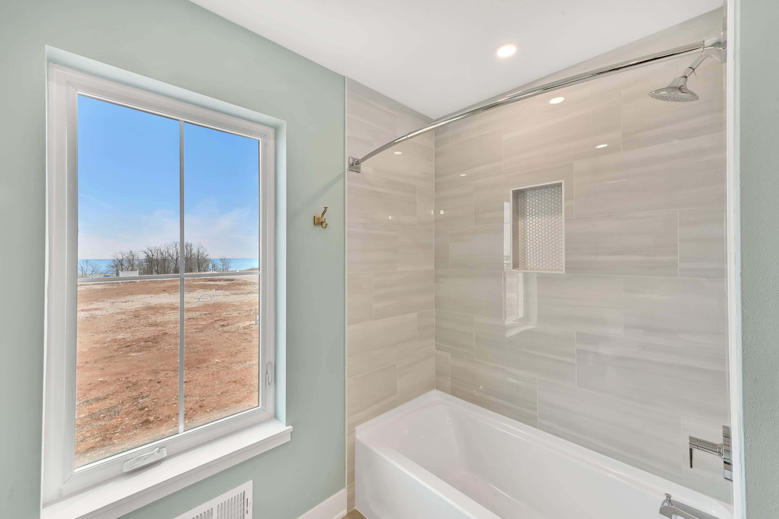 498 Bastle Wynd -, 10