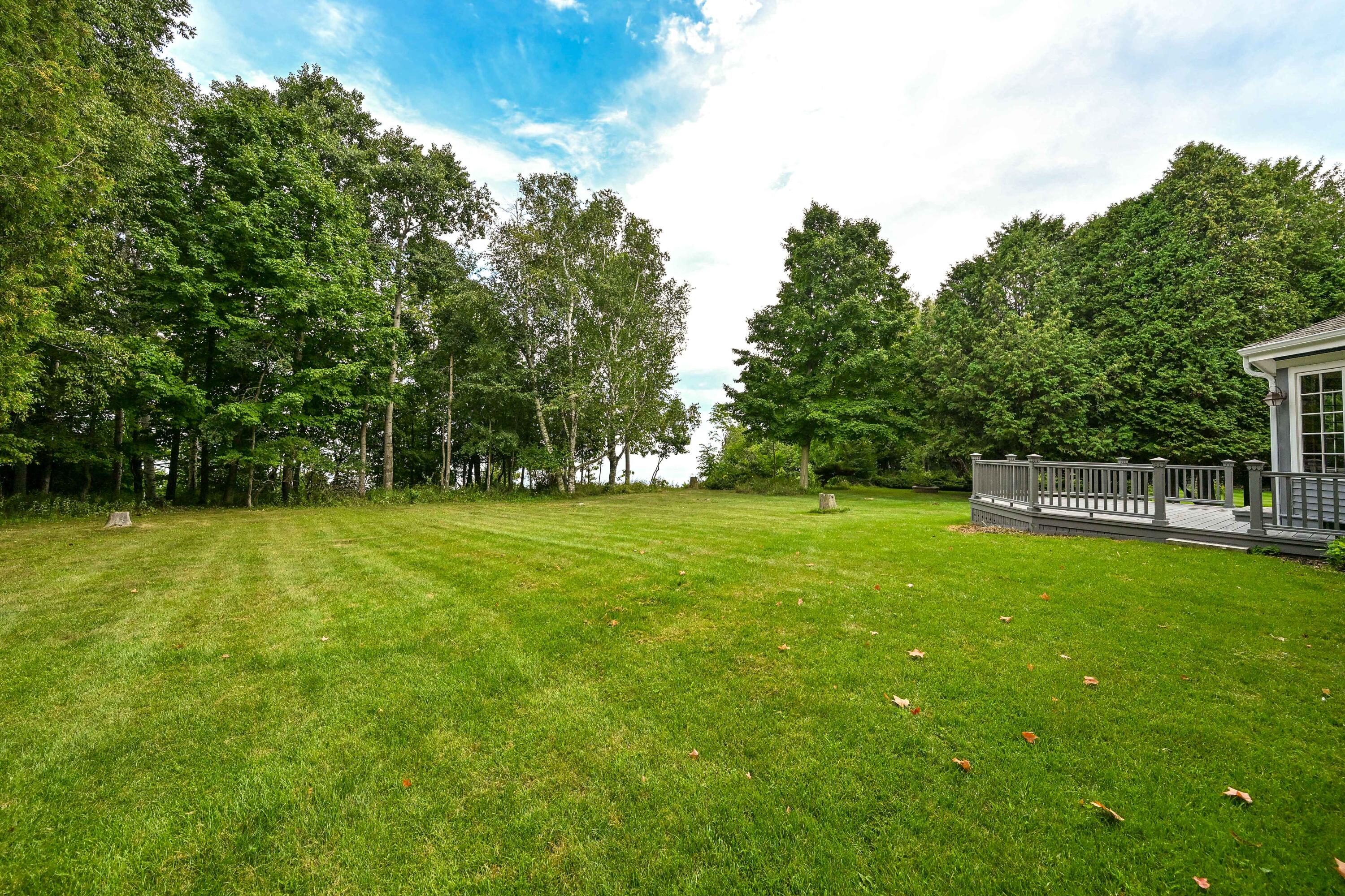 3582 E Norport Dr