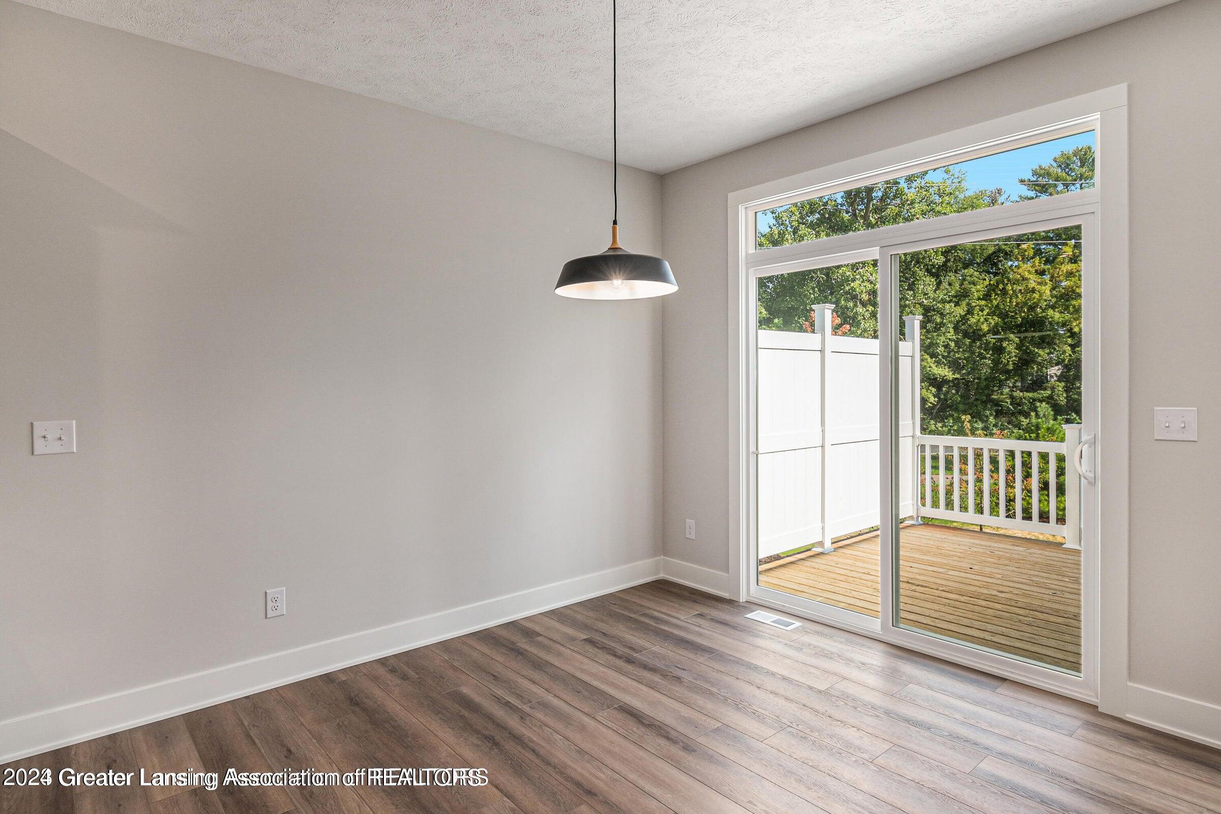 14045 Pristine Court, DeWitt