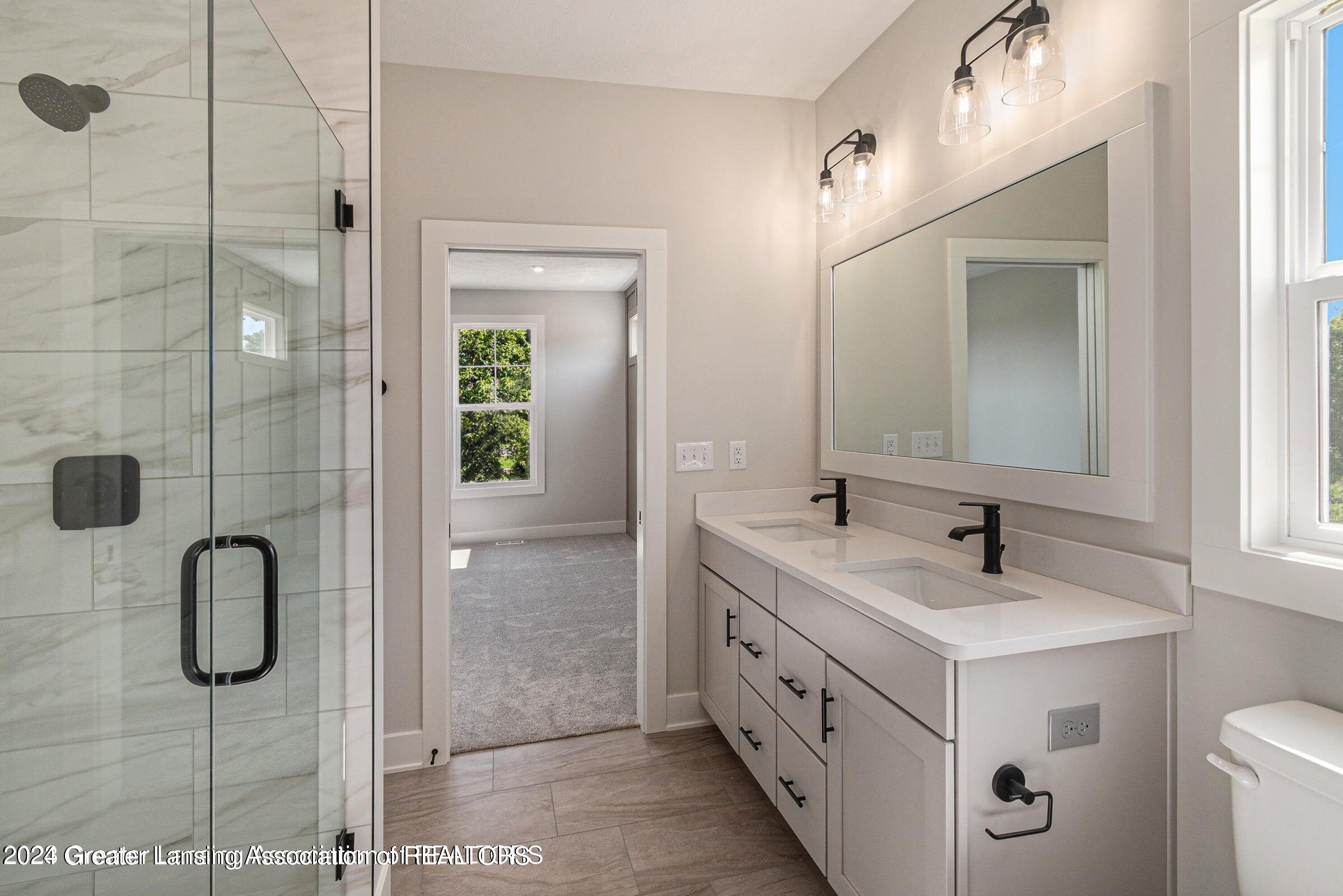 14045 Pristine Court, DeWitt