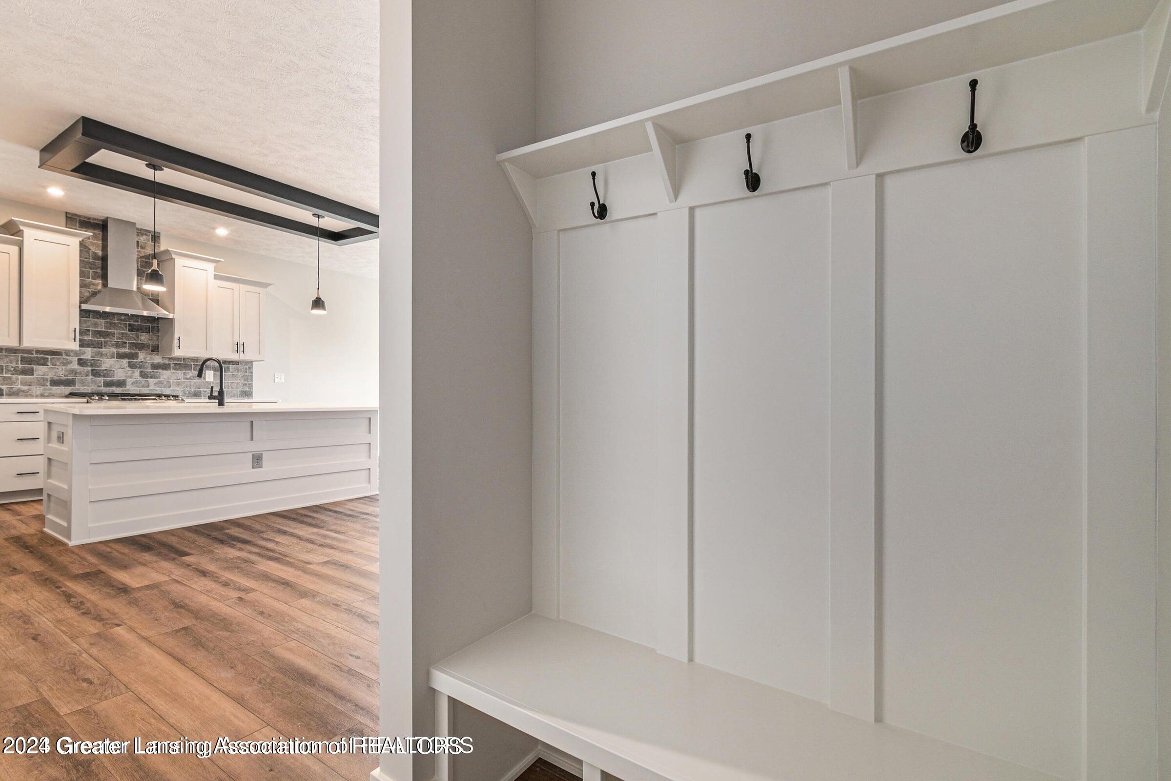 14045 Pristine Court, DeWitt