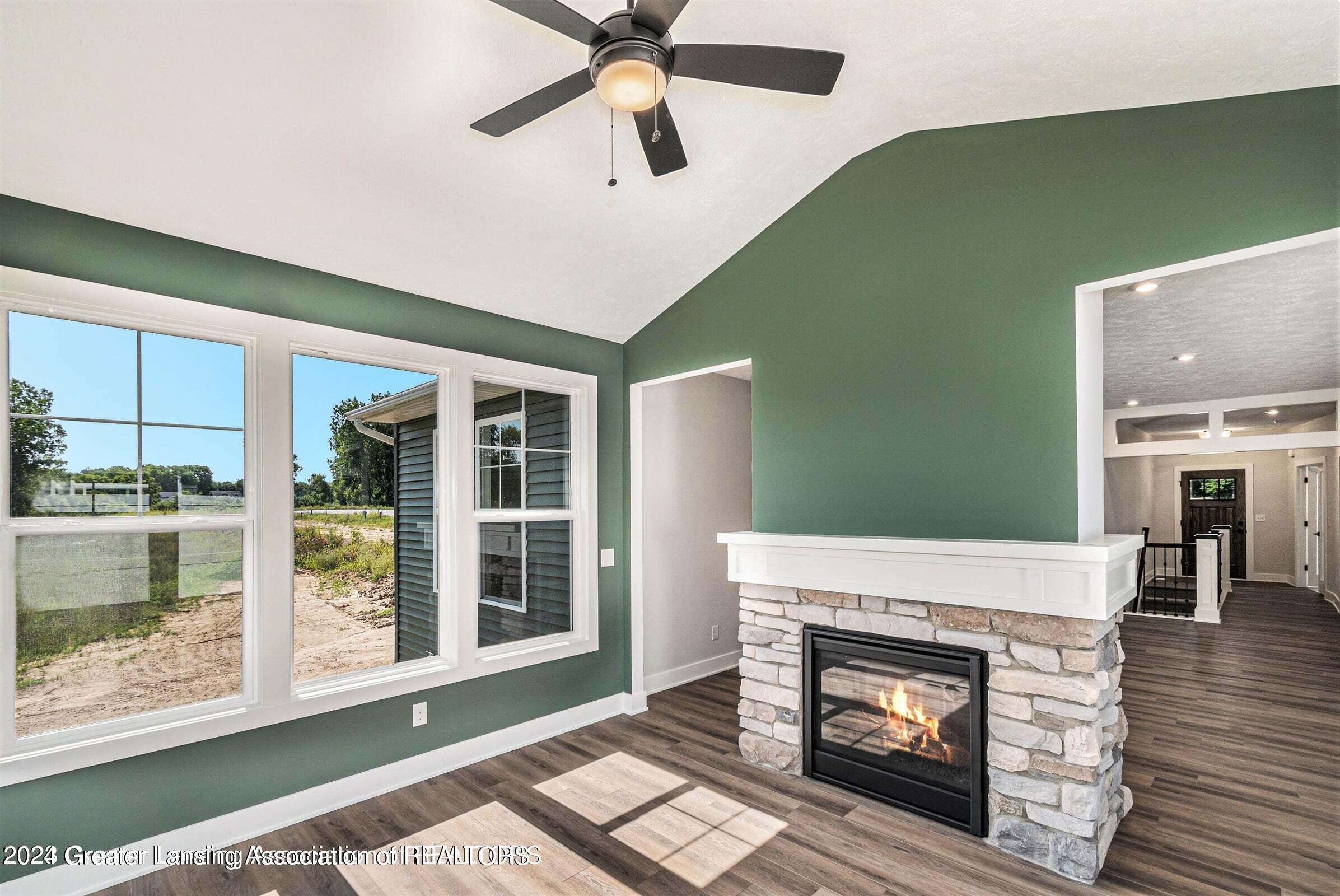 14045 Pristine Court, DeWitt