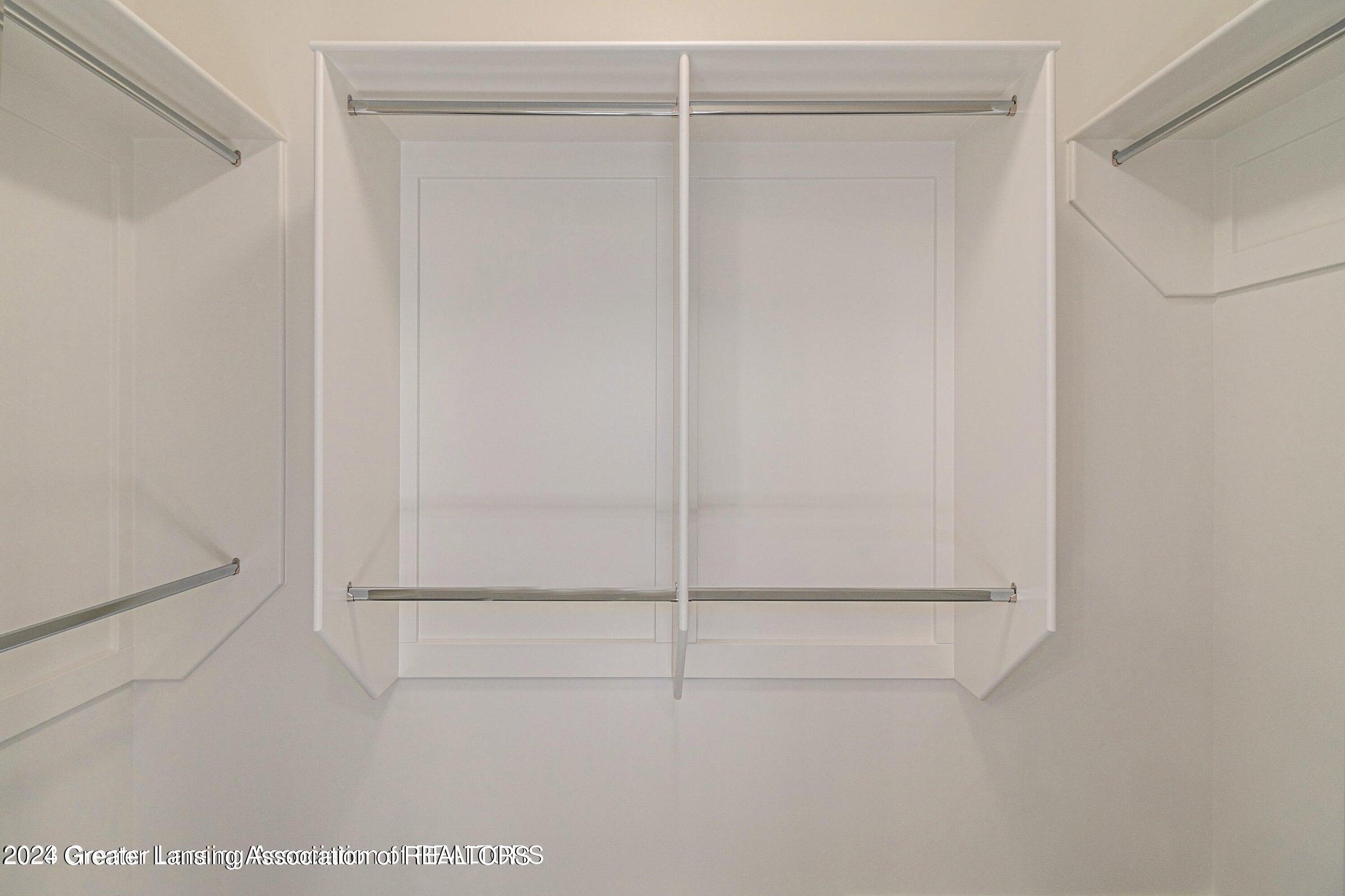 14045 Pristine Court, DeWitt