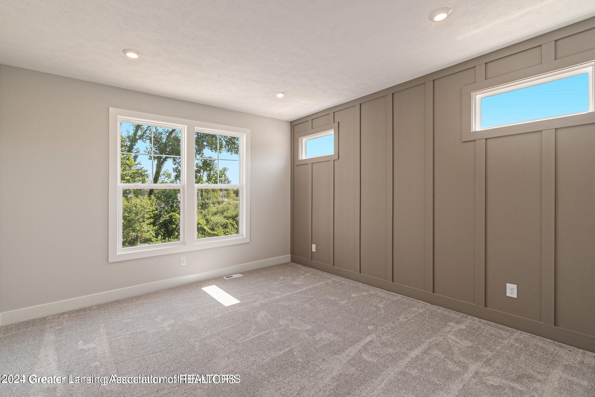 14045 Pristine Court, DeWitt