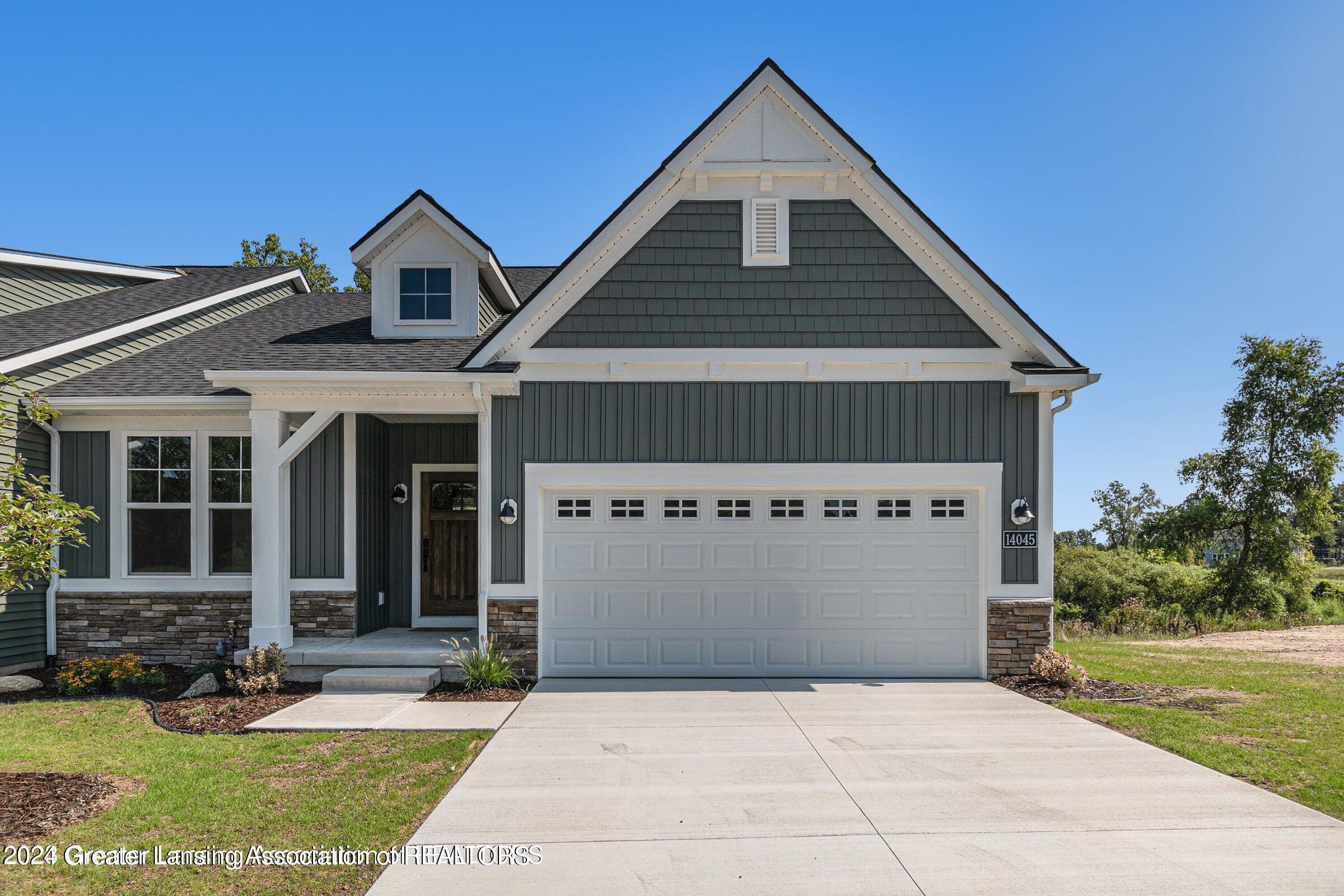 14045 Pristine Court, DeWitt