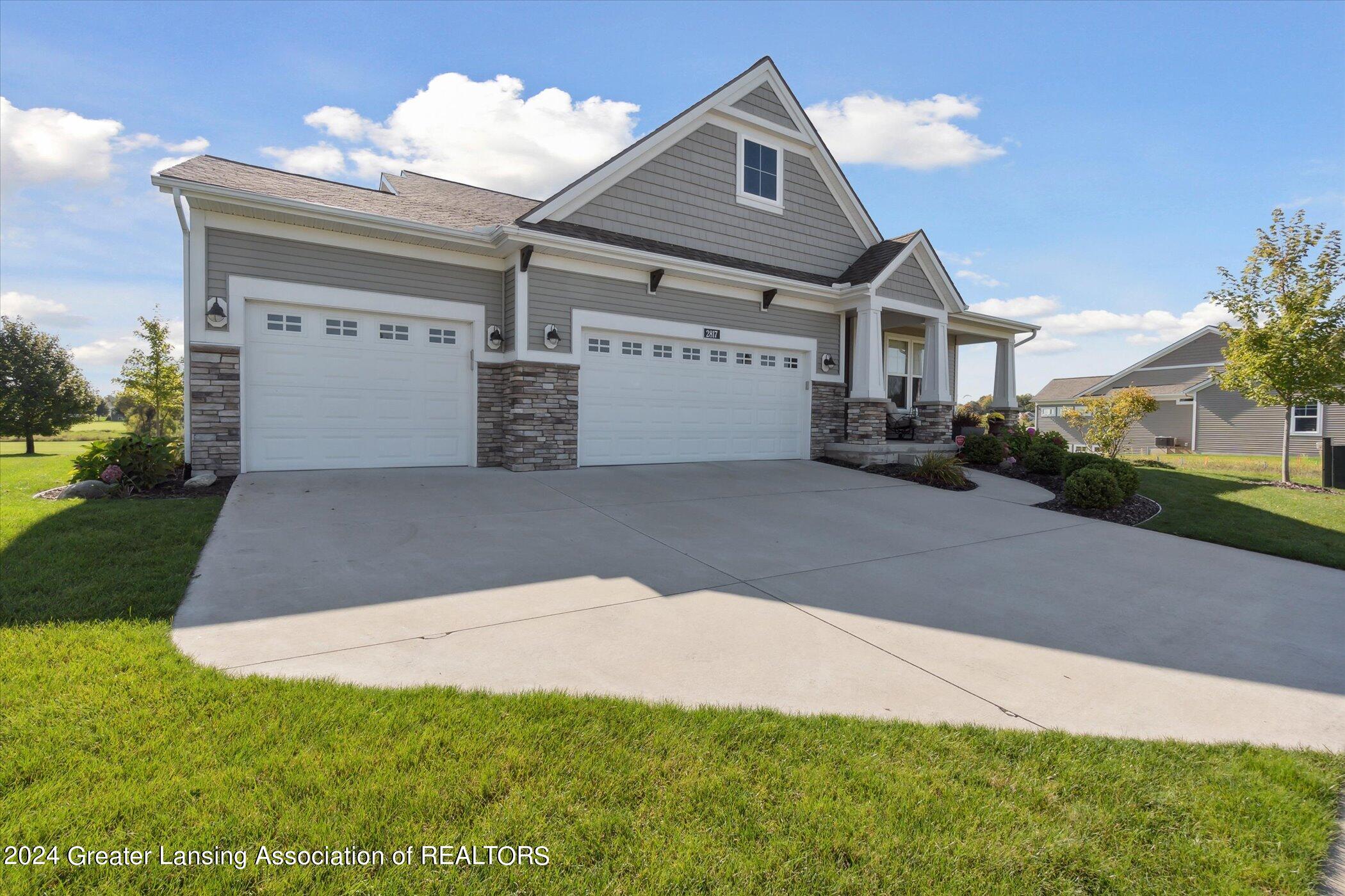 2817 Ballybunion Way