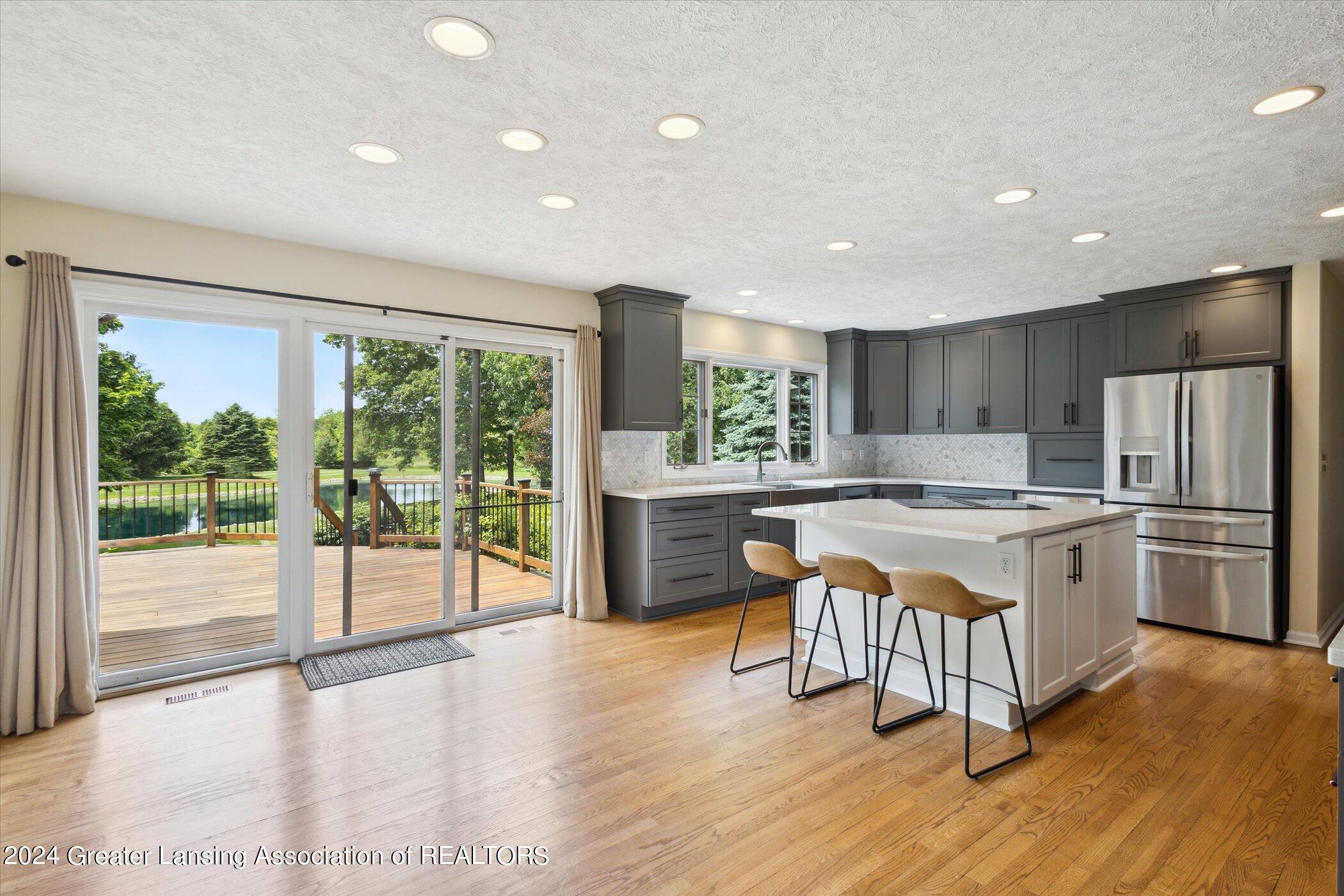 5123 Barton Road