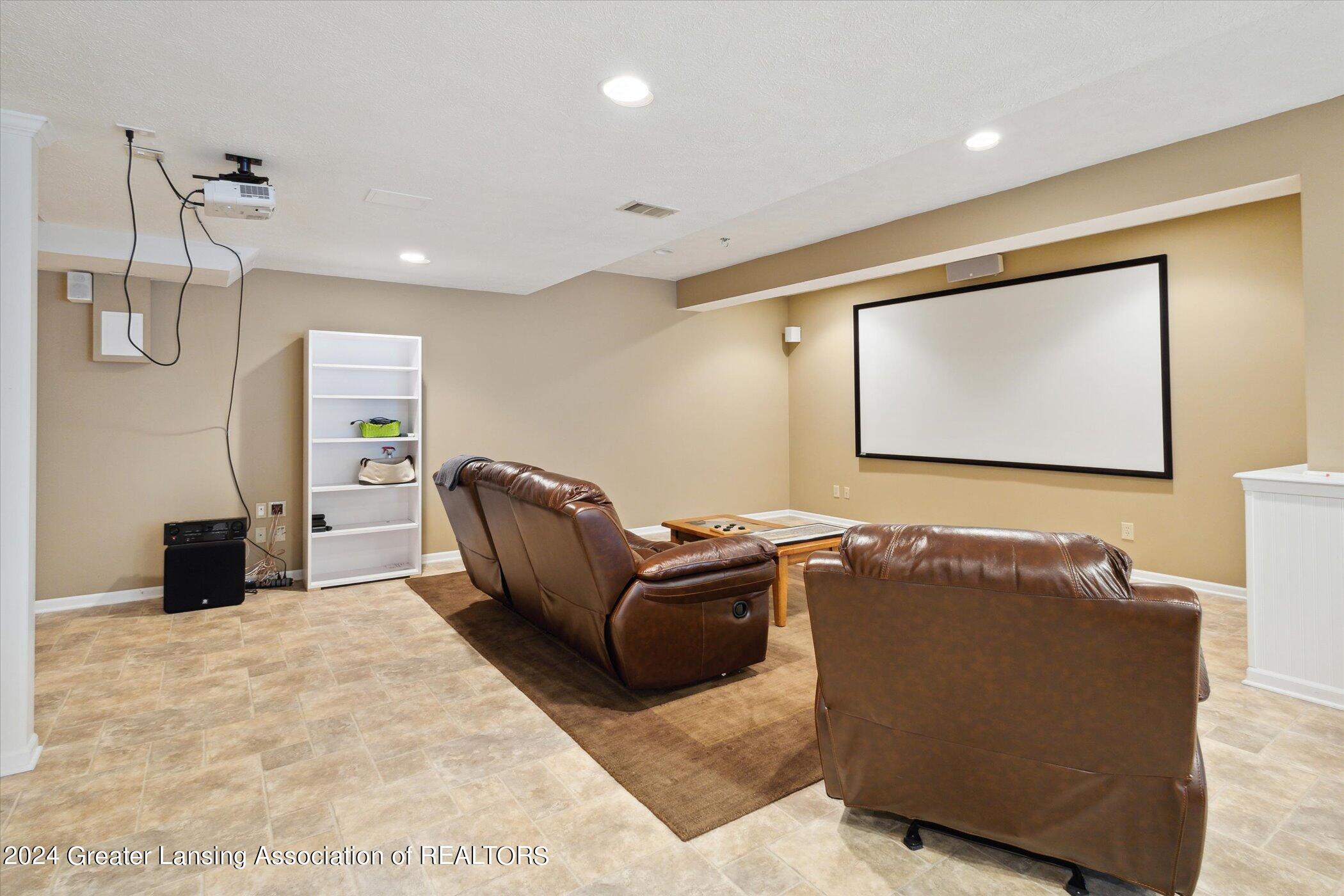 5123 Barton Road