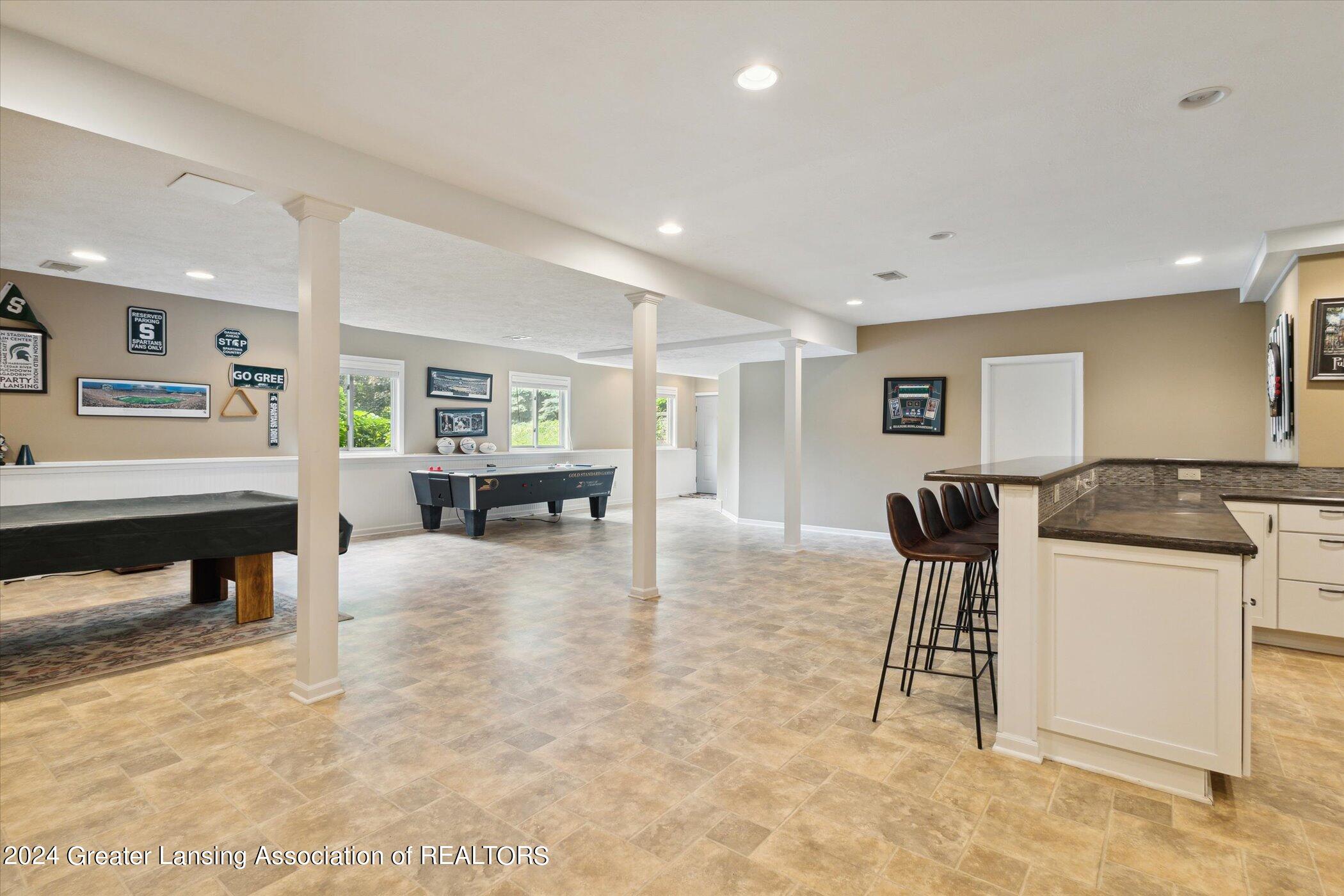 5123 Barton Road