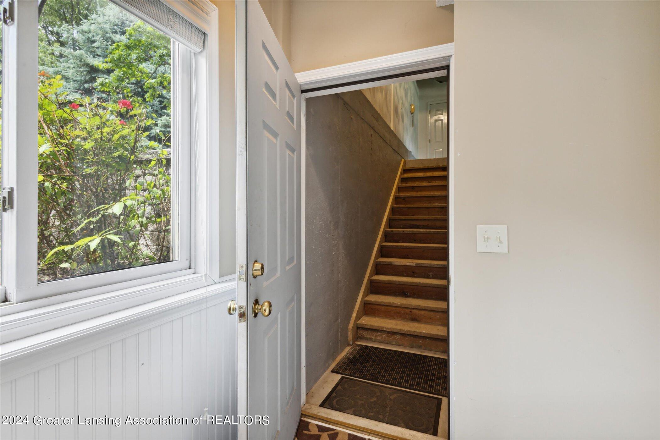 5123 Barton Road