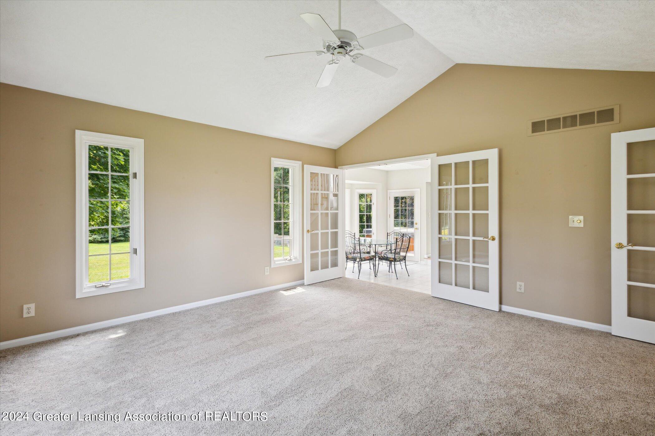 5123 Barton Road
